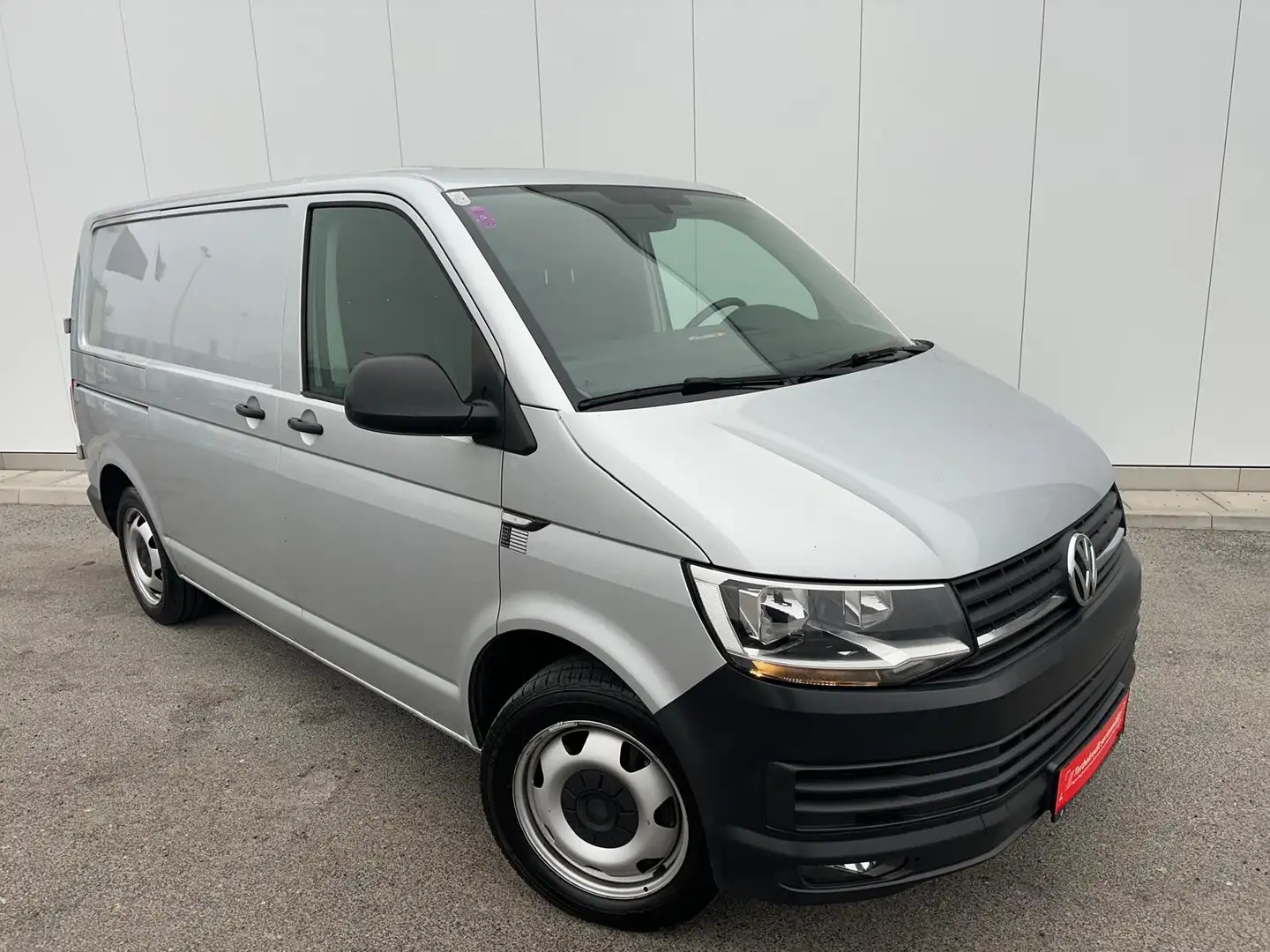 Volkswagen T6 Transporter KR 2,0 TDI BMT**MWST ausweisbar**TOP ZUSTAND**NAVI**TEMP** Silber - 1