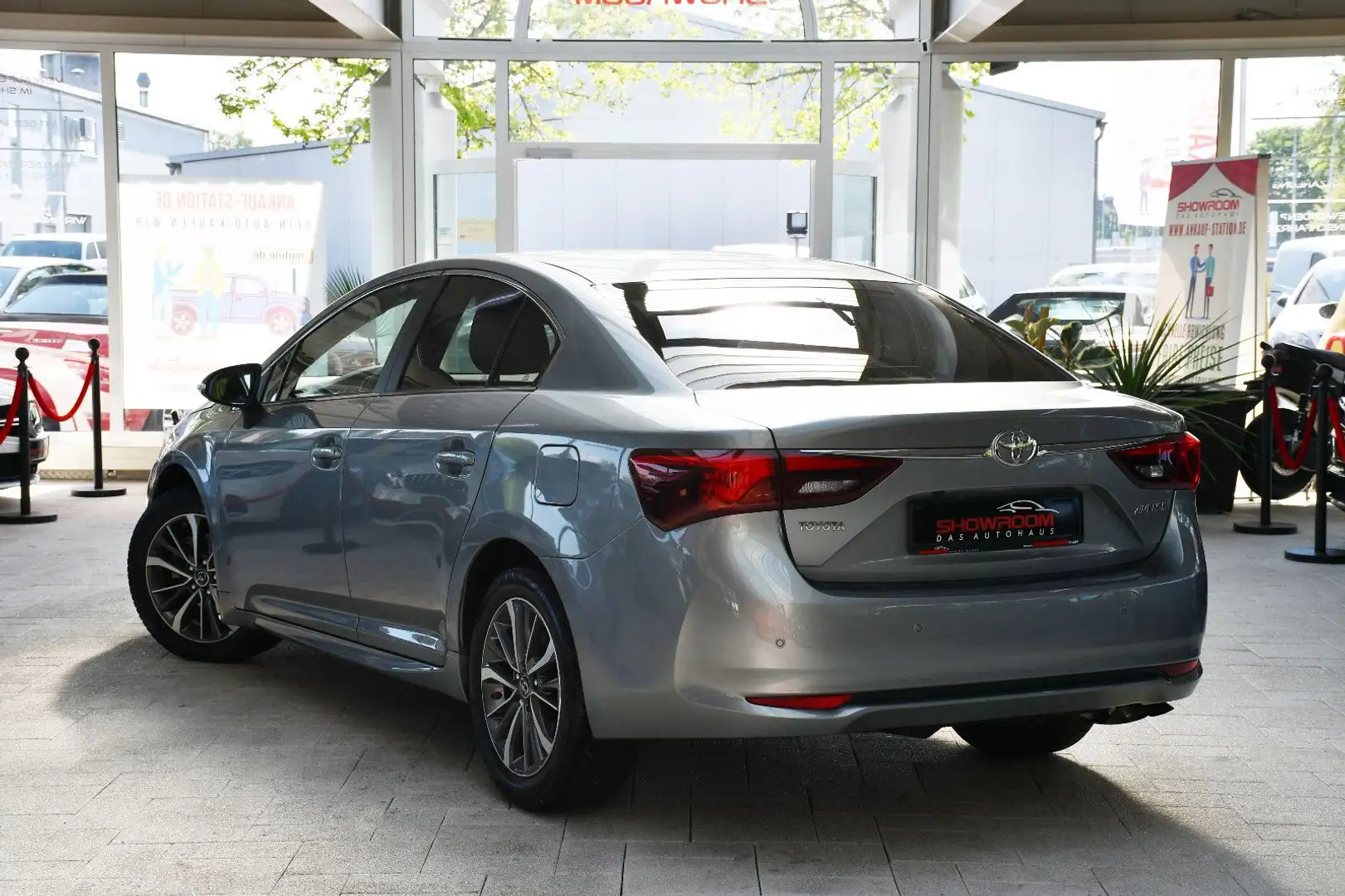 Toyota Avensis Business Edition Automatik 1.Hand 37tkm Gri - 2