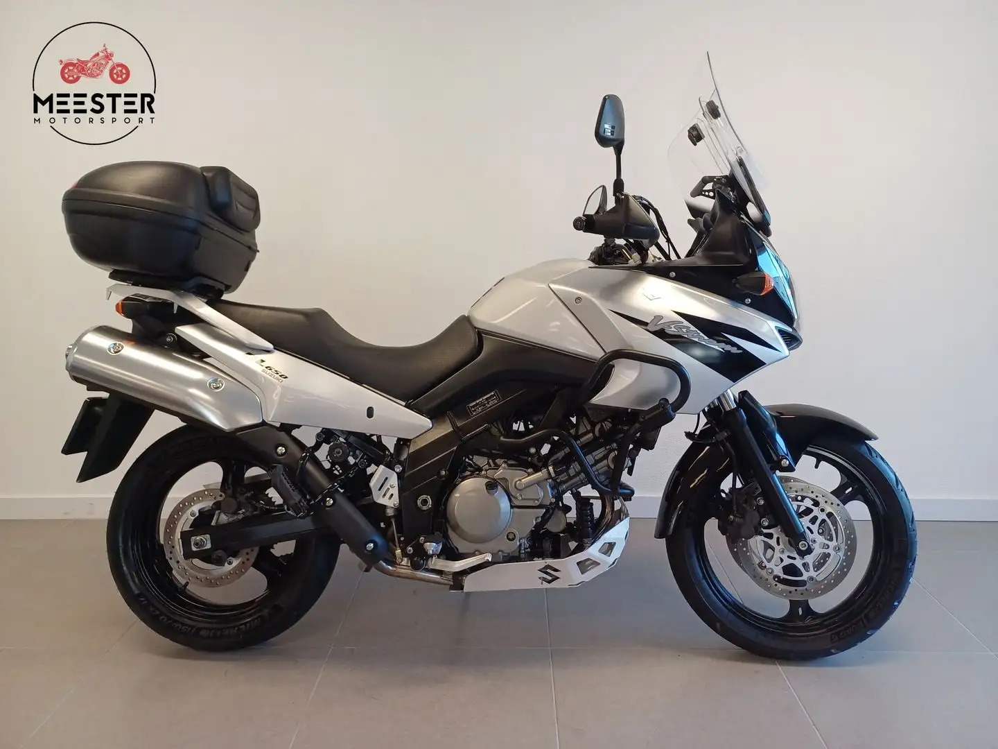 Suzuki V-Strom 650 DL Grijs - 1