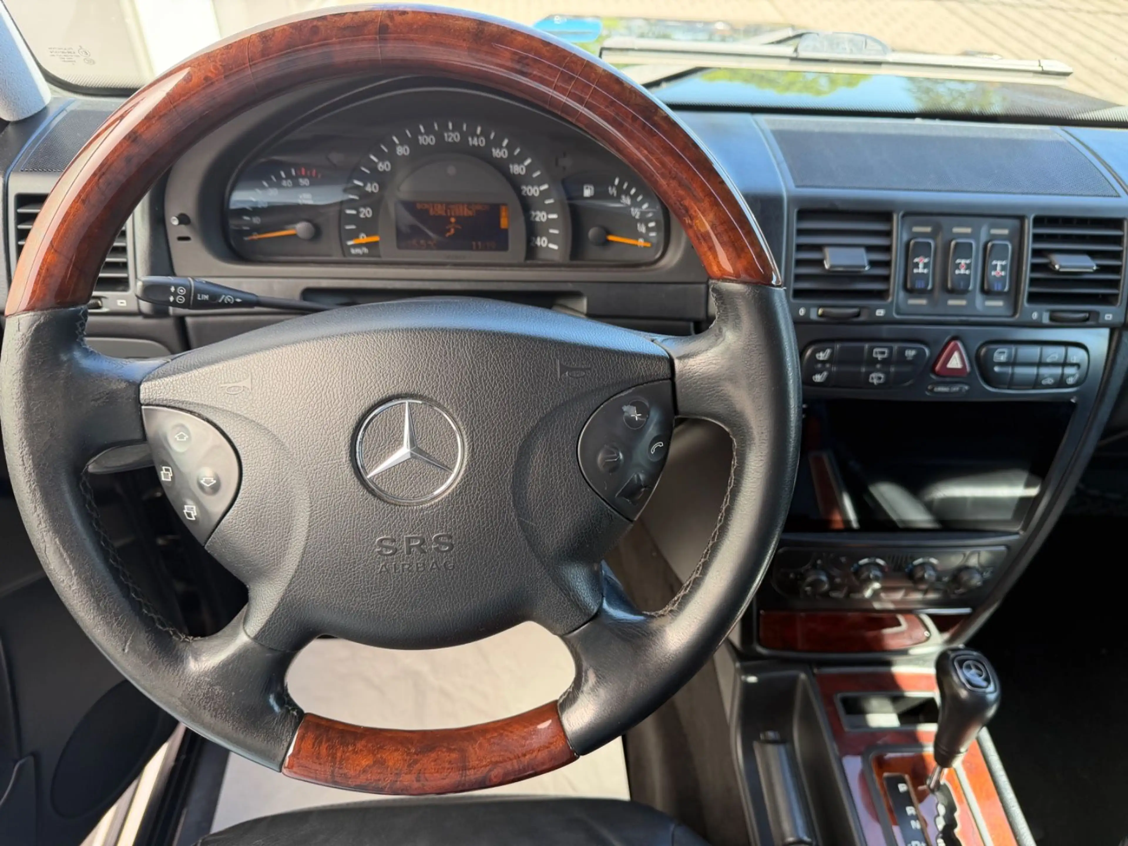 Mercedes-Benz G 320 CDI 4M AMG-Paket Leder Xenon 4xSHZ GSD PDC — photo 10