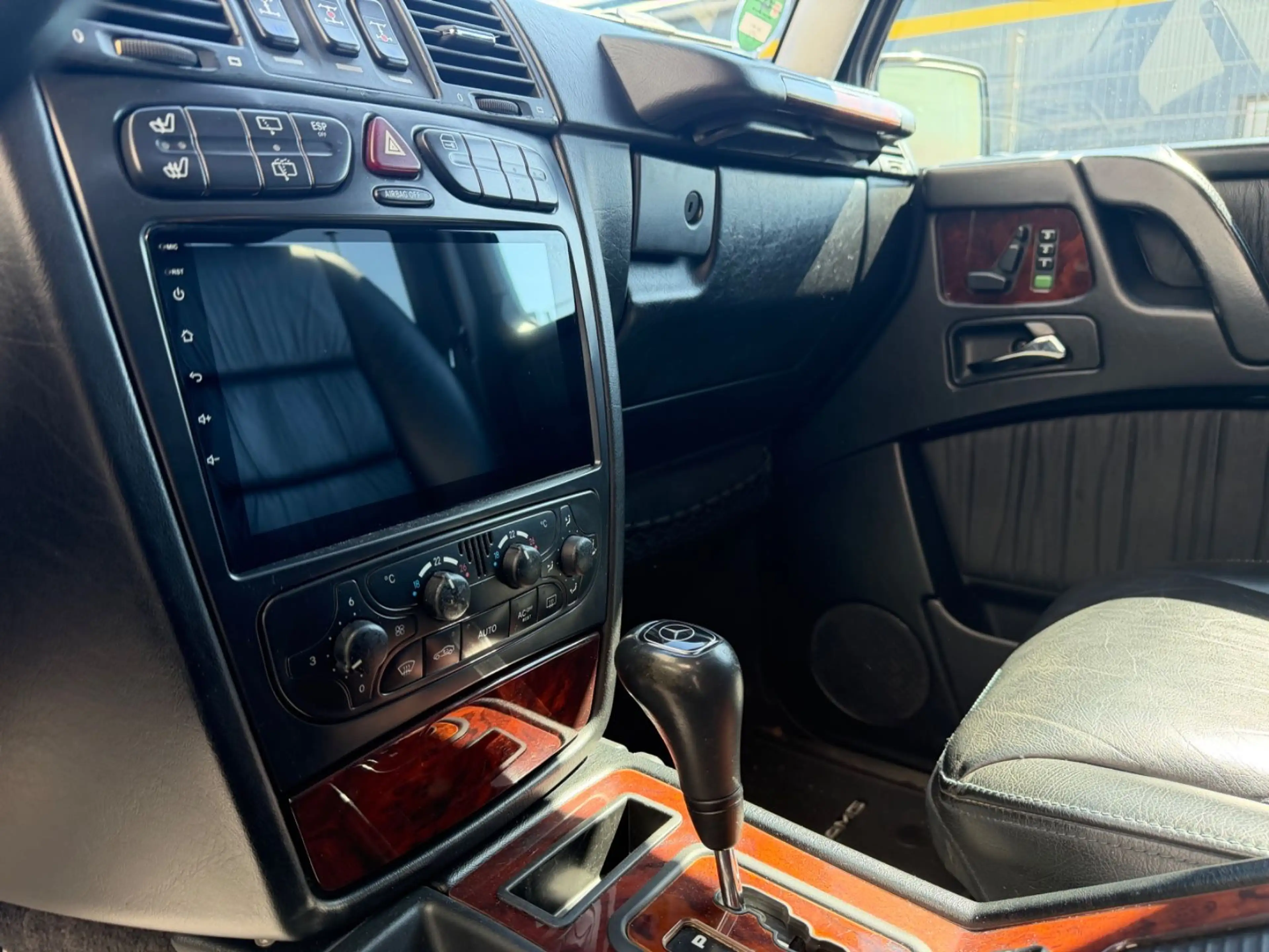 Mercedes-Benz G 320 CDI 4M AMG-Paket Leder Xenon 4xSHZ GSD PDC — photo 14