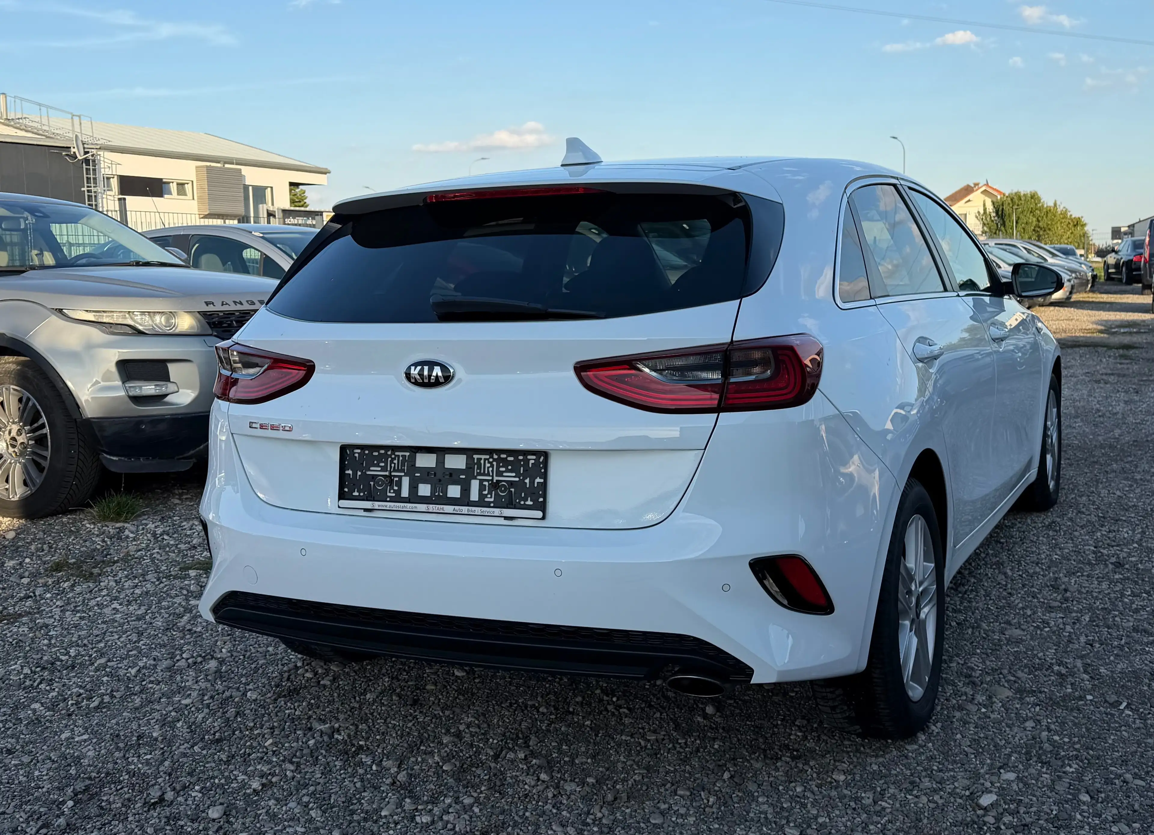 Kia Ceed / cee'd — photo 12