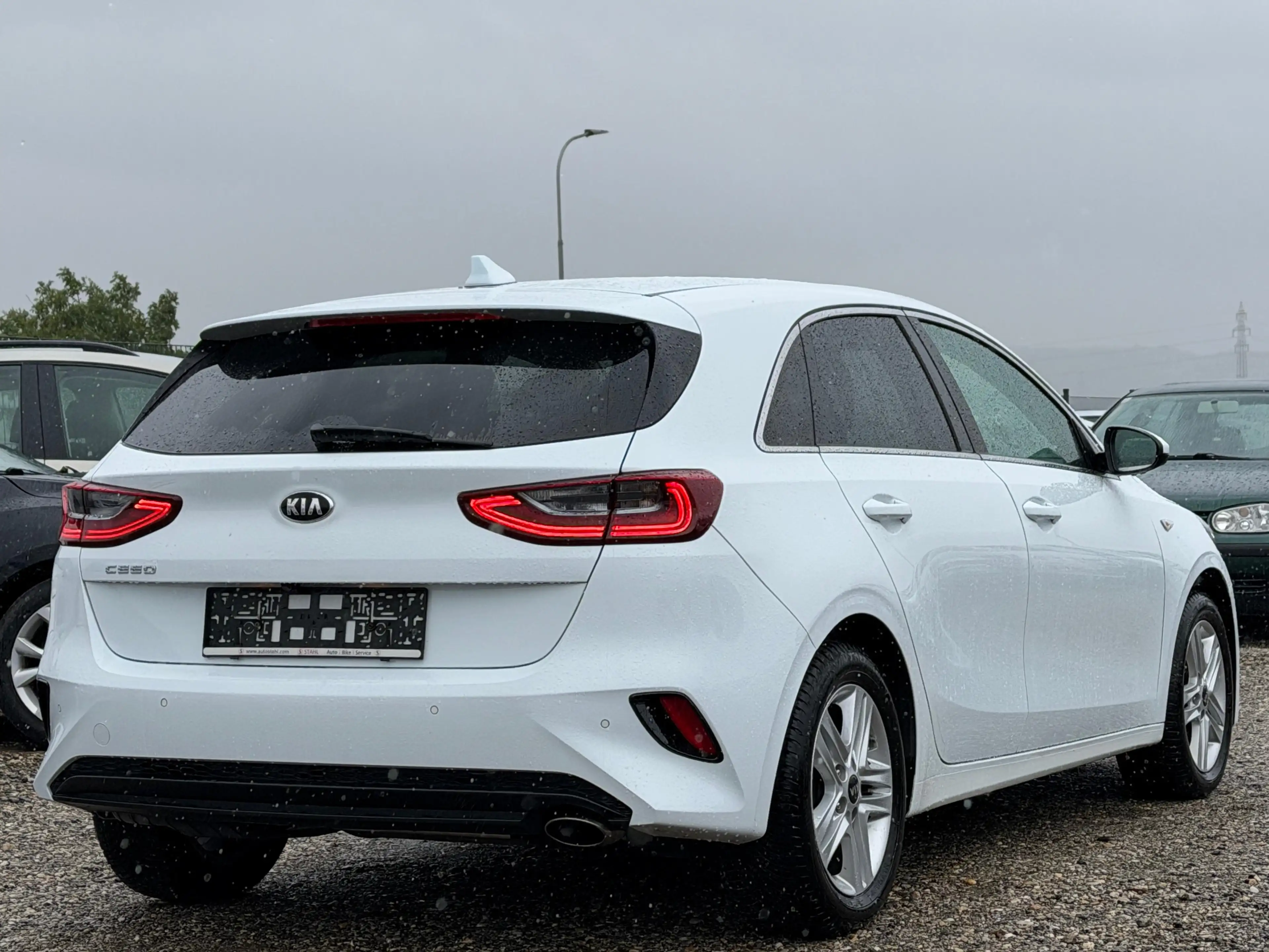Kia Ceed / cee'd — photo 4