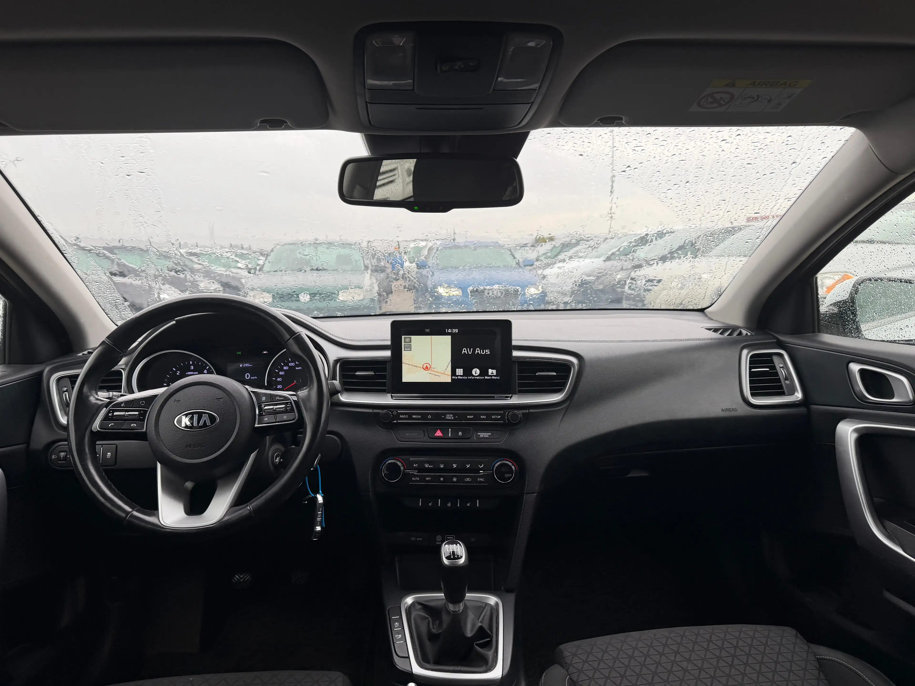 Kia Ceed / cee'd — photo 13