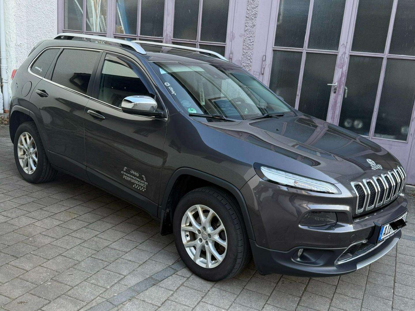 Second hand Jeep Cherokee 2.0