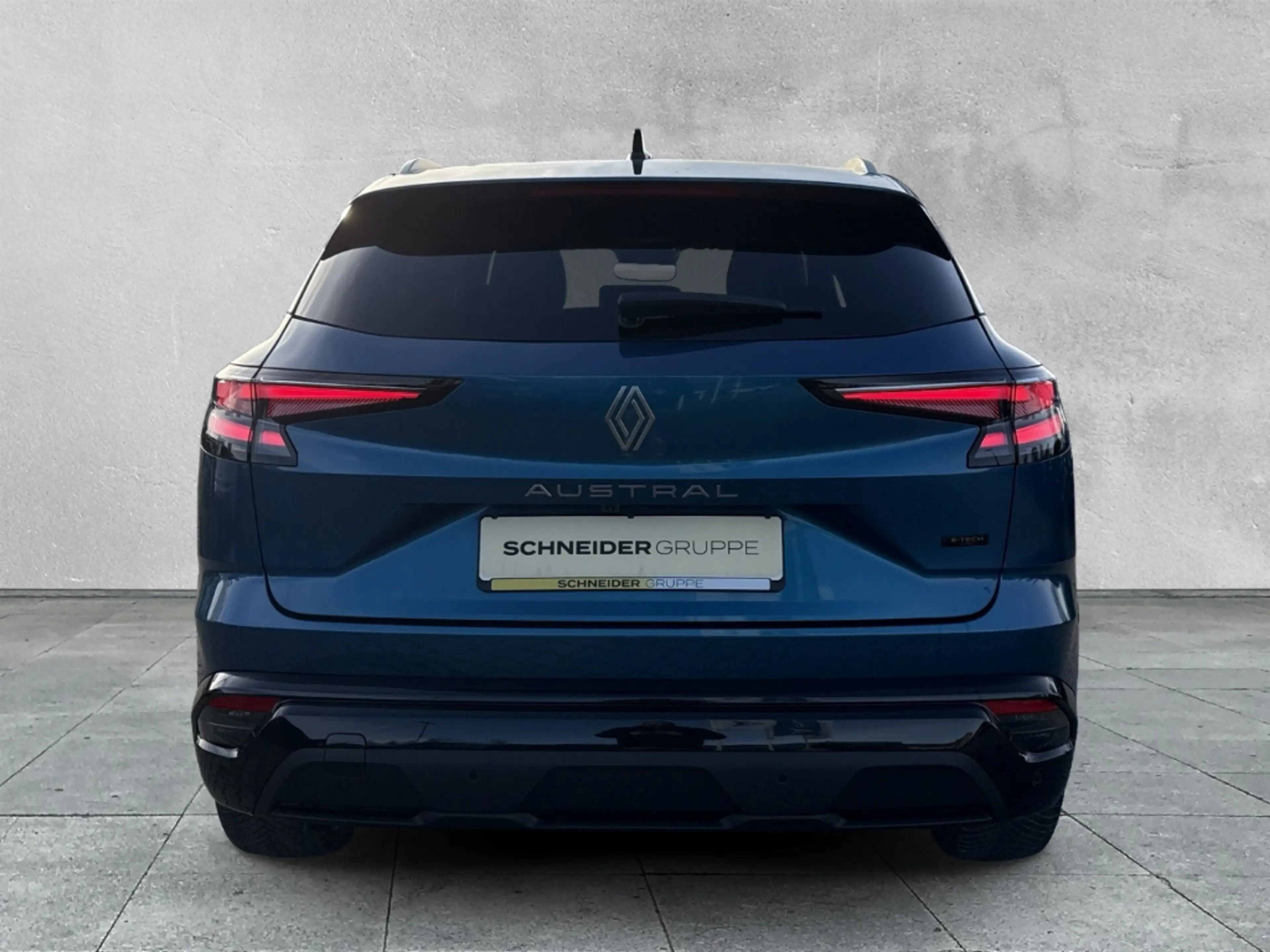 Renault Austral TECHNO FULL HYBRID E-TECH 200 Techno NAVI+DAB+ — photo 4