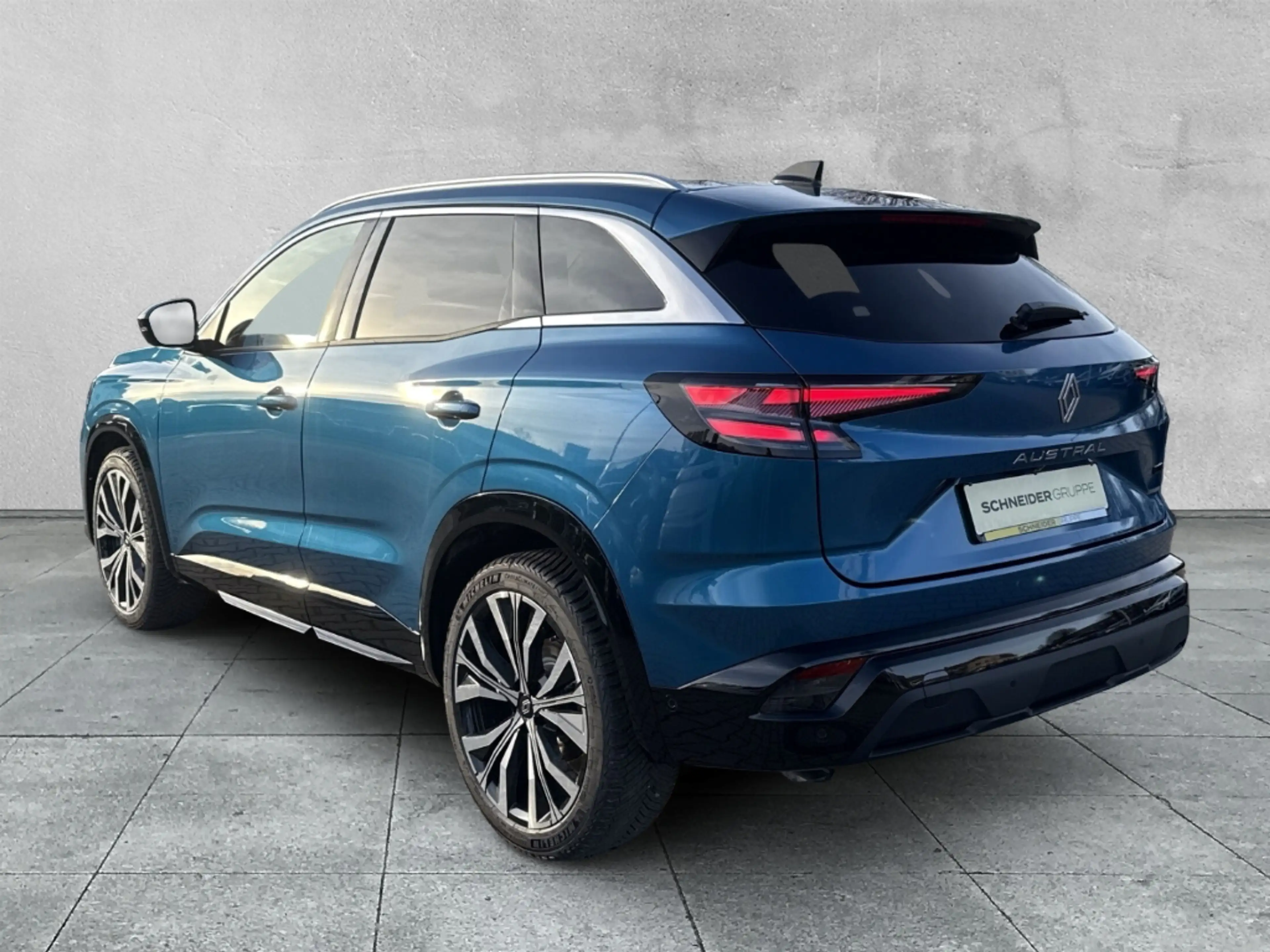Renault Austral TECHNO FULL HYBRID E-TECH 200 Techno NAVI+DAB+ — photo 3