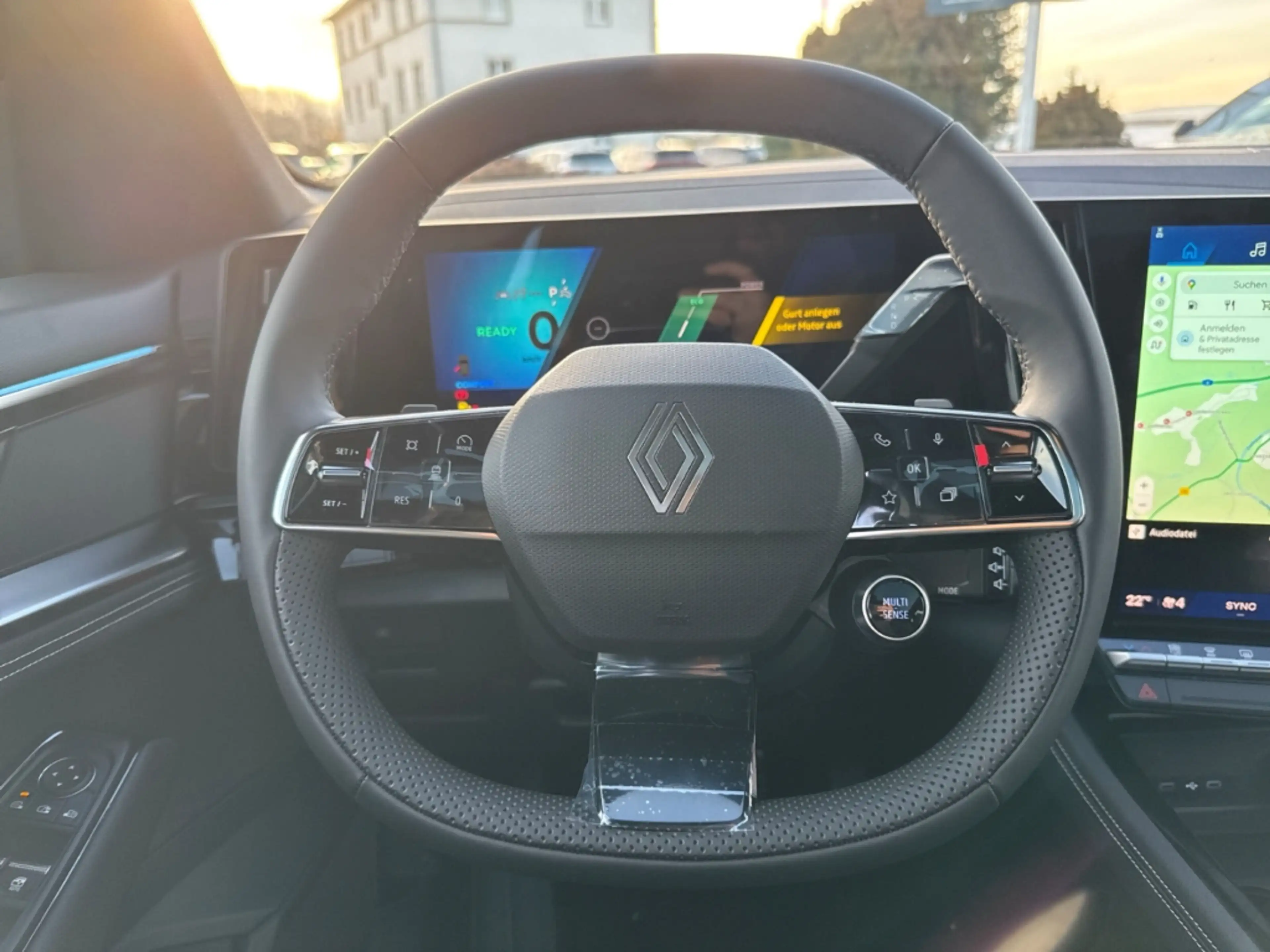 Renault Austral TECHNO FULL HYBRID E-TECH 200 Techno NAVI+DAB+ — photo 15