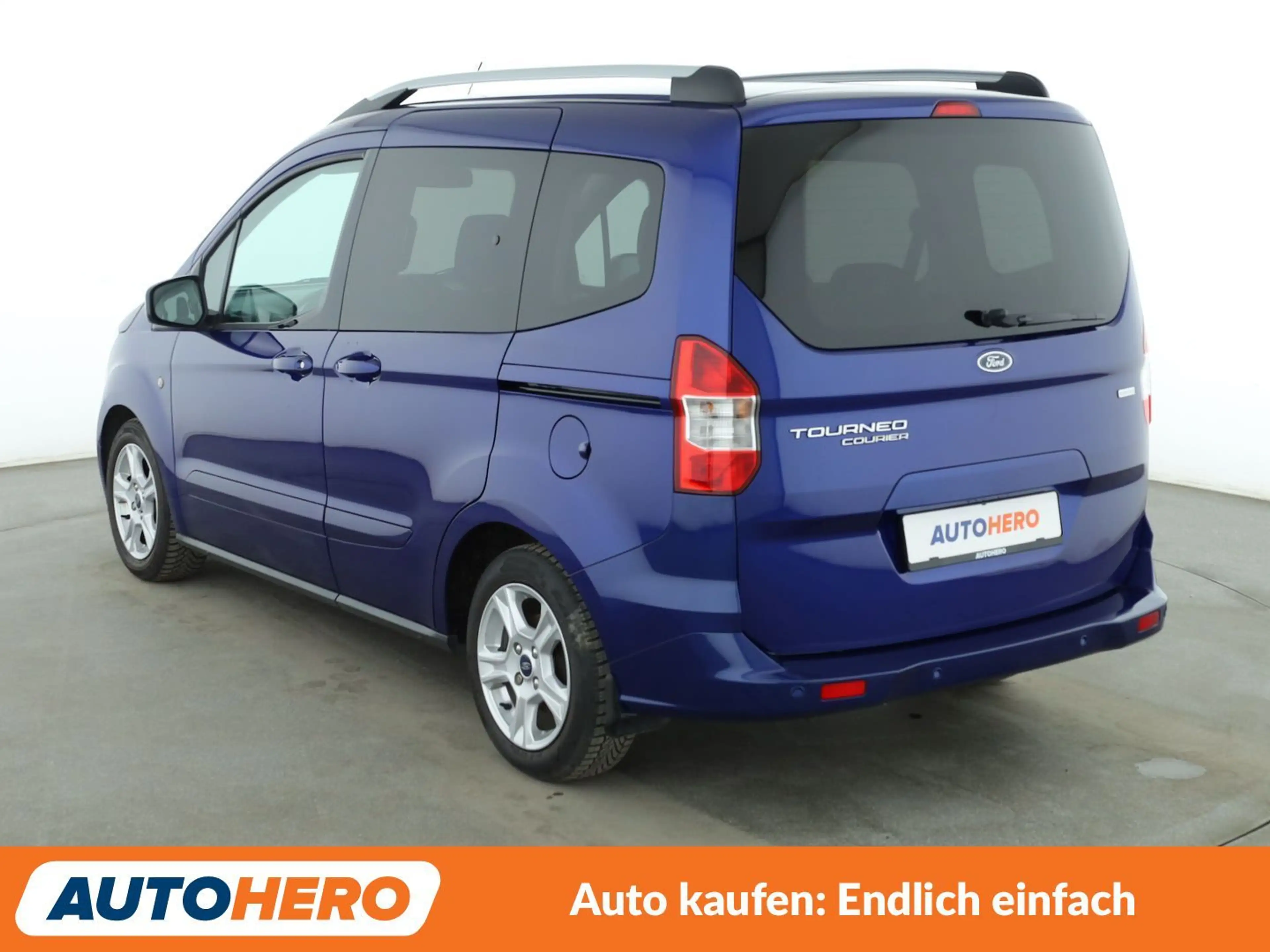 Ford Tourneo 1.0 EcoBoost Titanium *TEMPO*PDC*SHZ* — photo 4