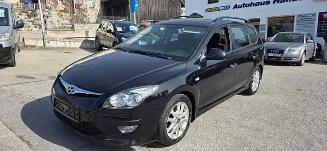 Hyundai i30 CW 1.6 CRDi 66 kW, Anhängerkupplung