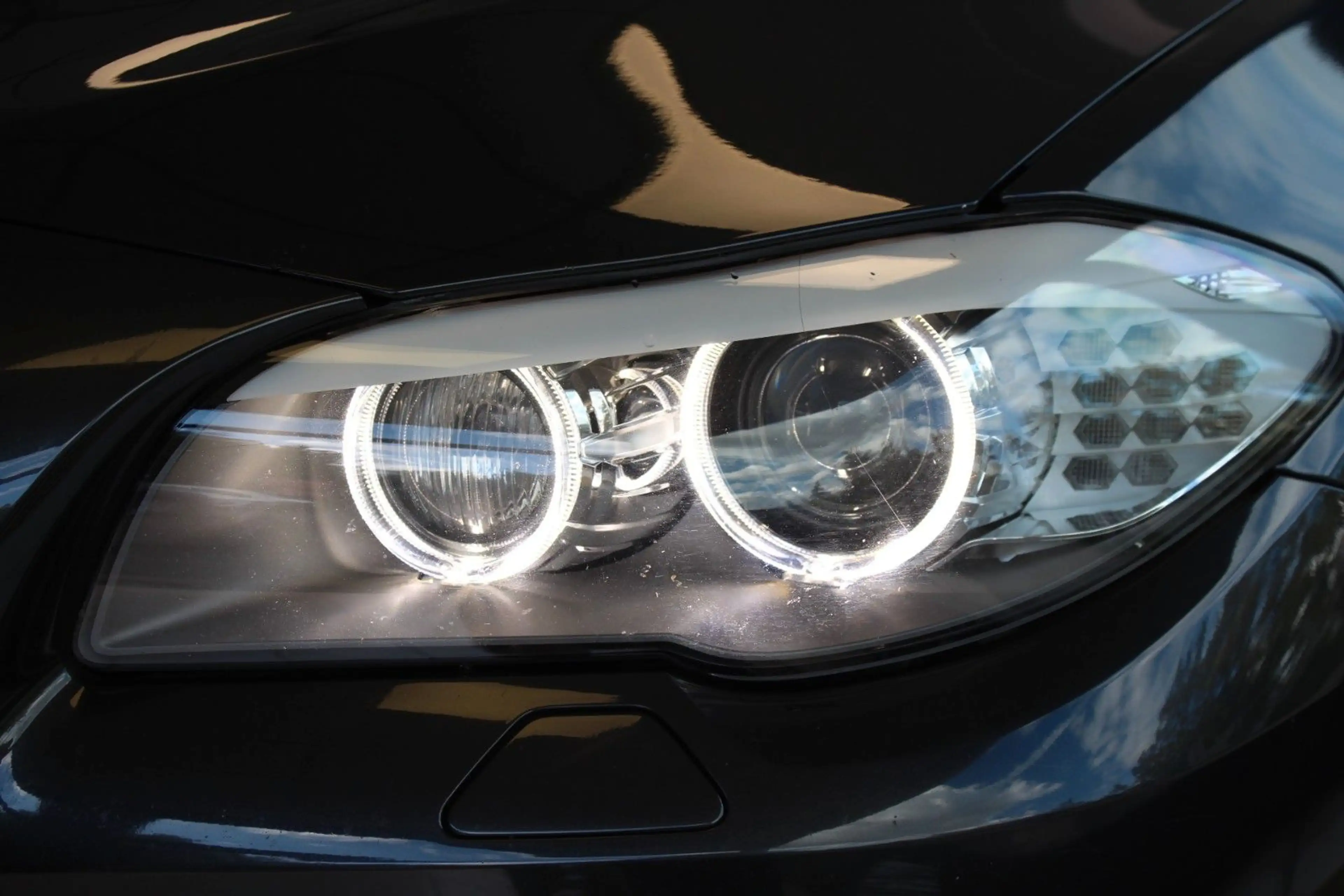 BMW 530 D Touring Autom.  1-Hand / Scheckheft gepfle — photo 2