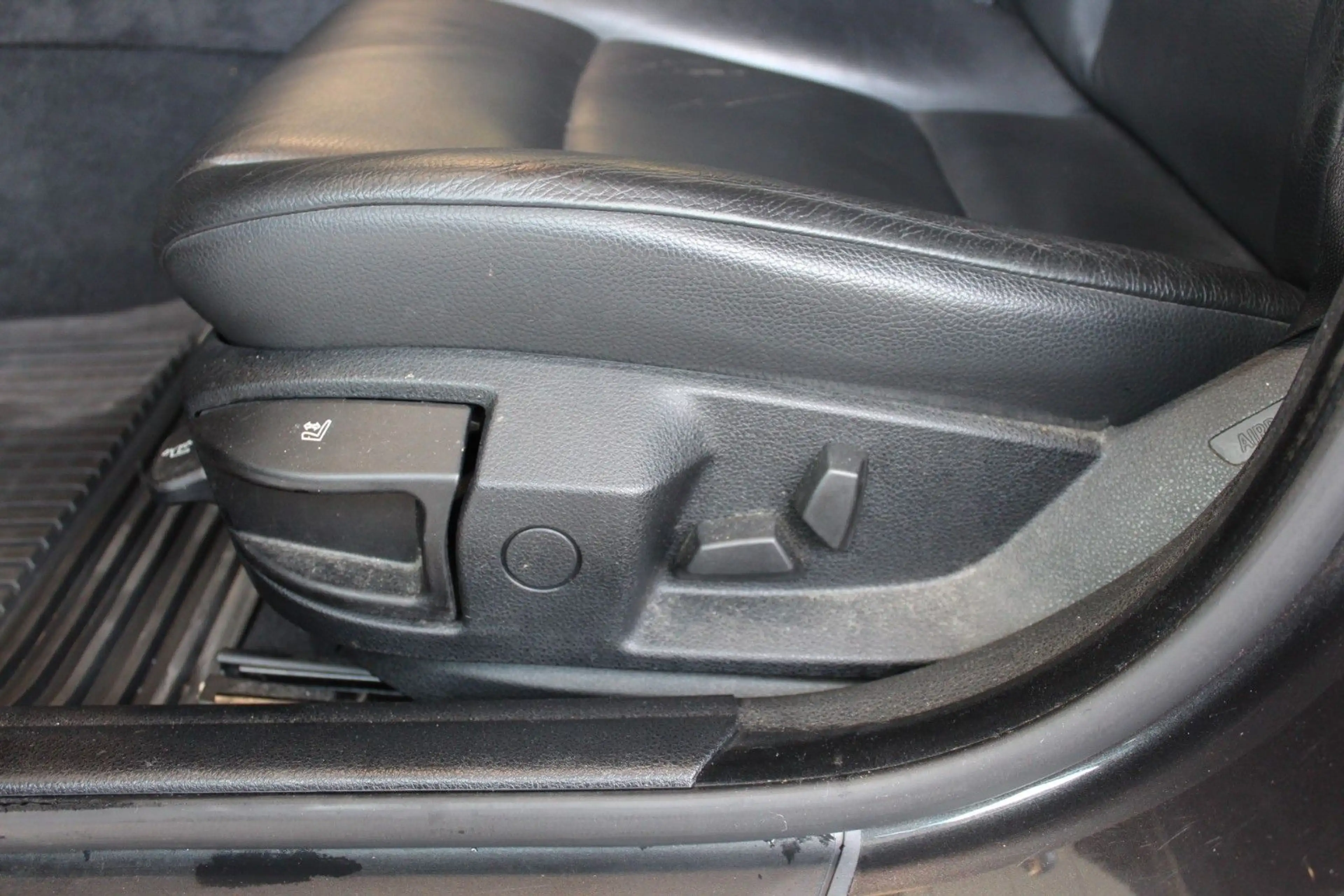 BMW 530 D Touring Autom.  1-Hand / Scheckheft gepfle — photo 15