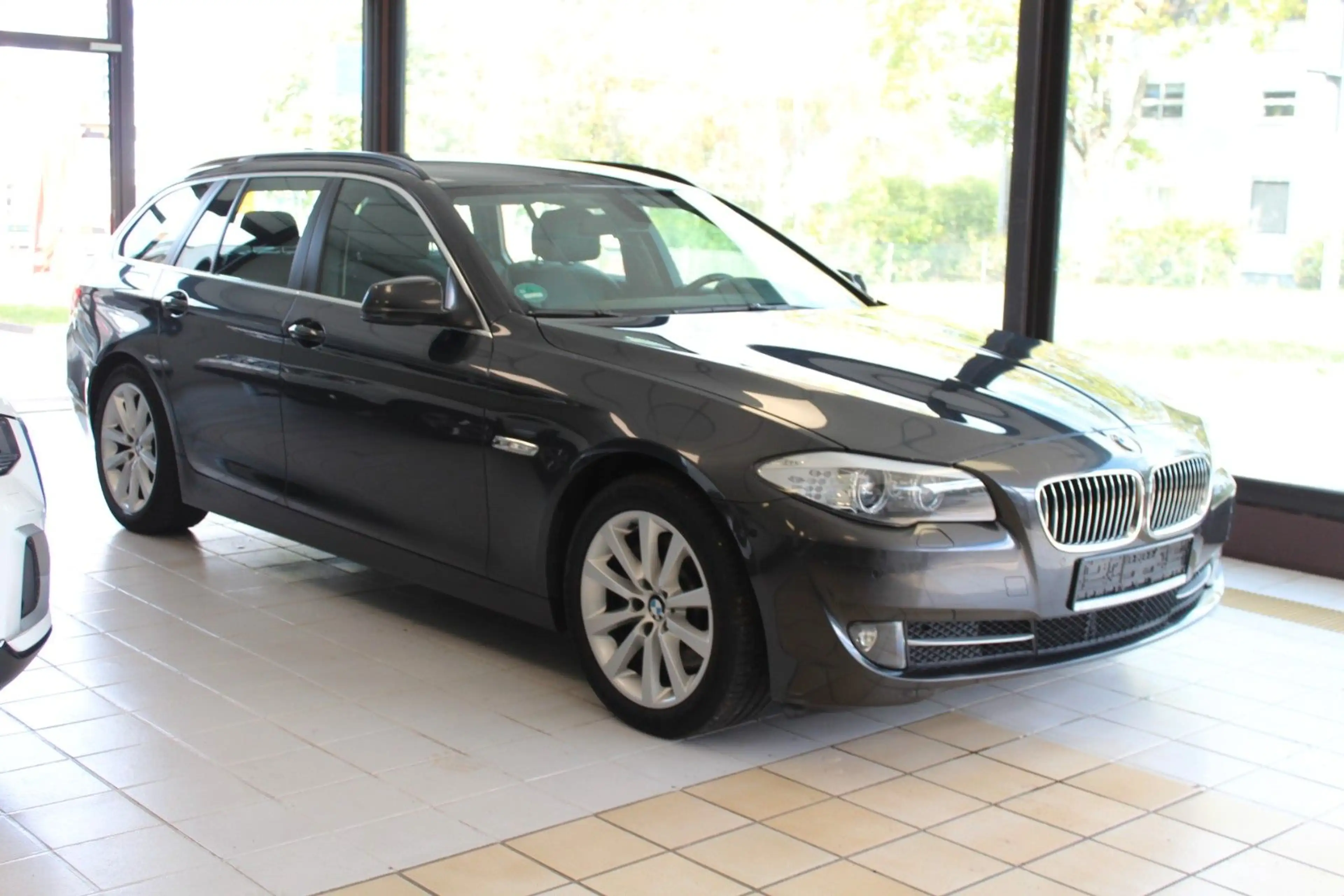 BMW 530 D Touring Autom.  1-Hand / Scheckheft gepfle — photo 10