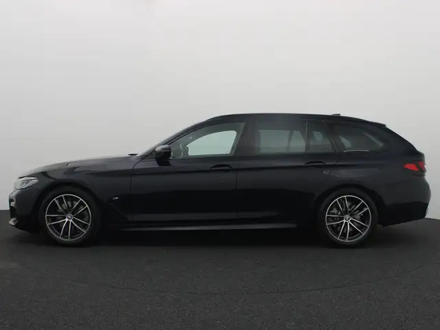BMW 5 Series view 2