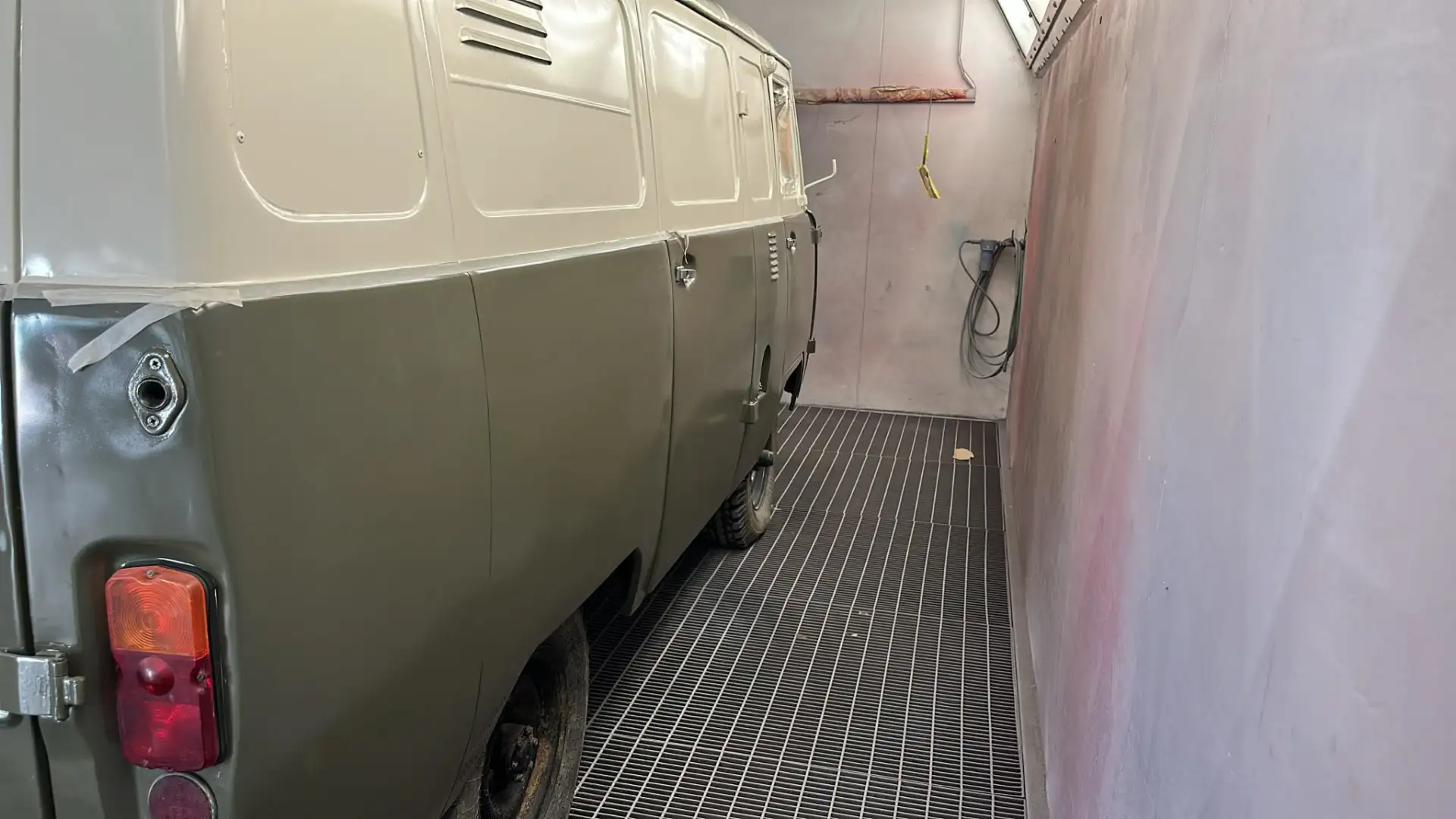 UAZ Buchanka 452 - 2