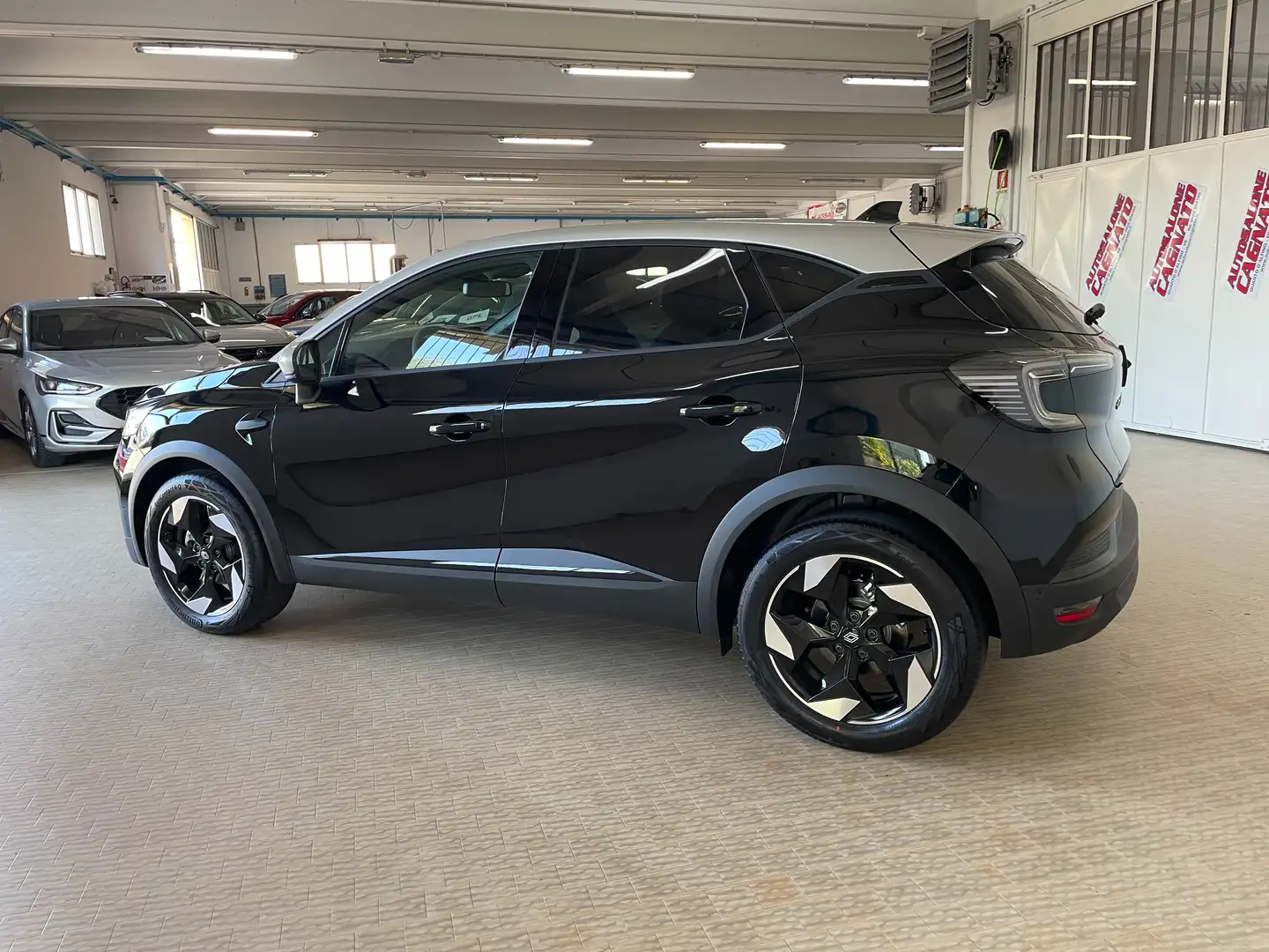 Renault Captur 1.0 eco-g Techno 100cv GPL KM0+Pack Navi Bicolor Nero - 2