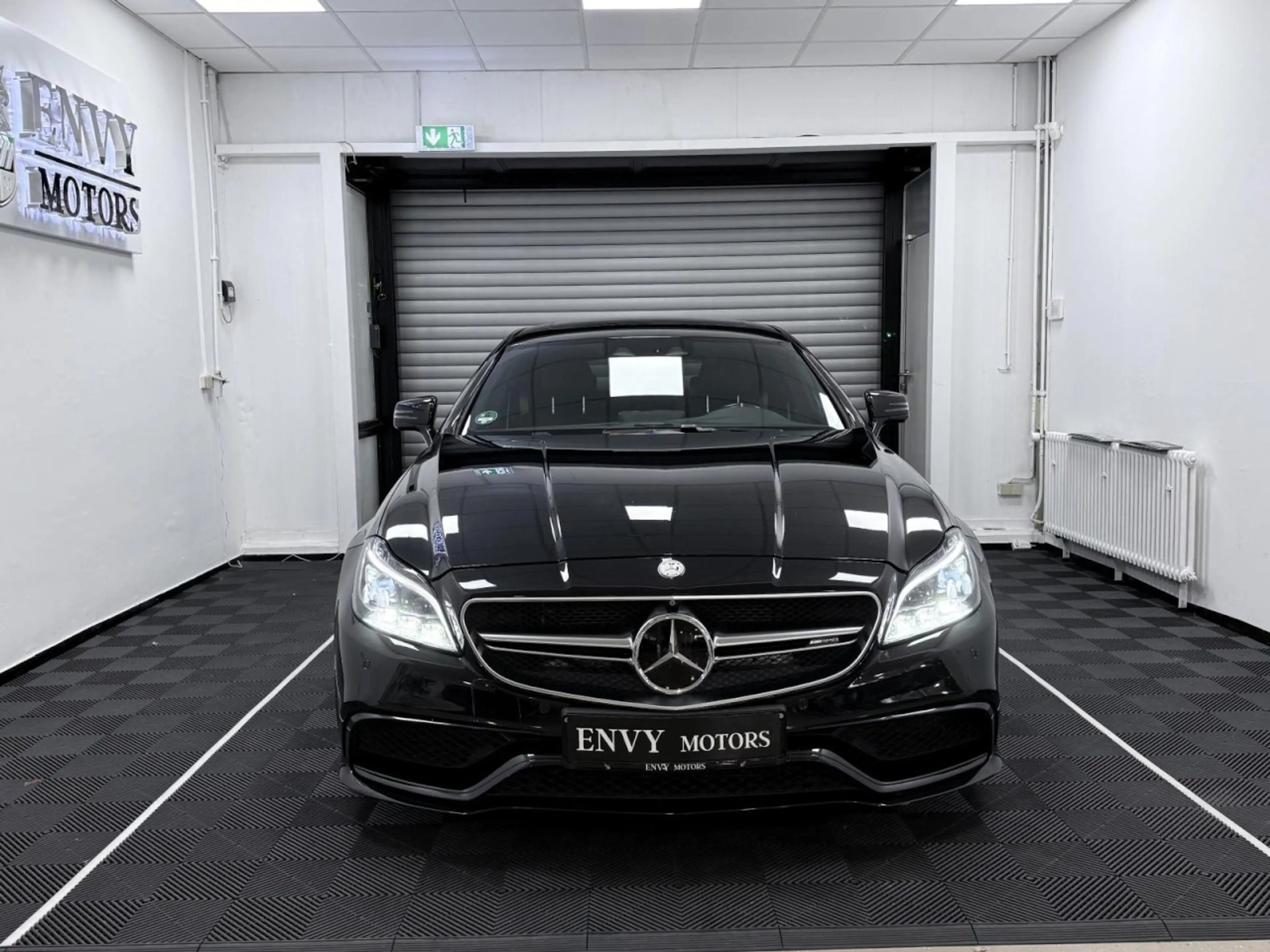 Mercedes-Benz CLS 63 AMG SHOOTING BRAKE 360CAM BANG&OLUFSEN LED Klima Navi — photo 2