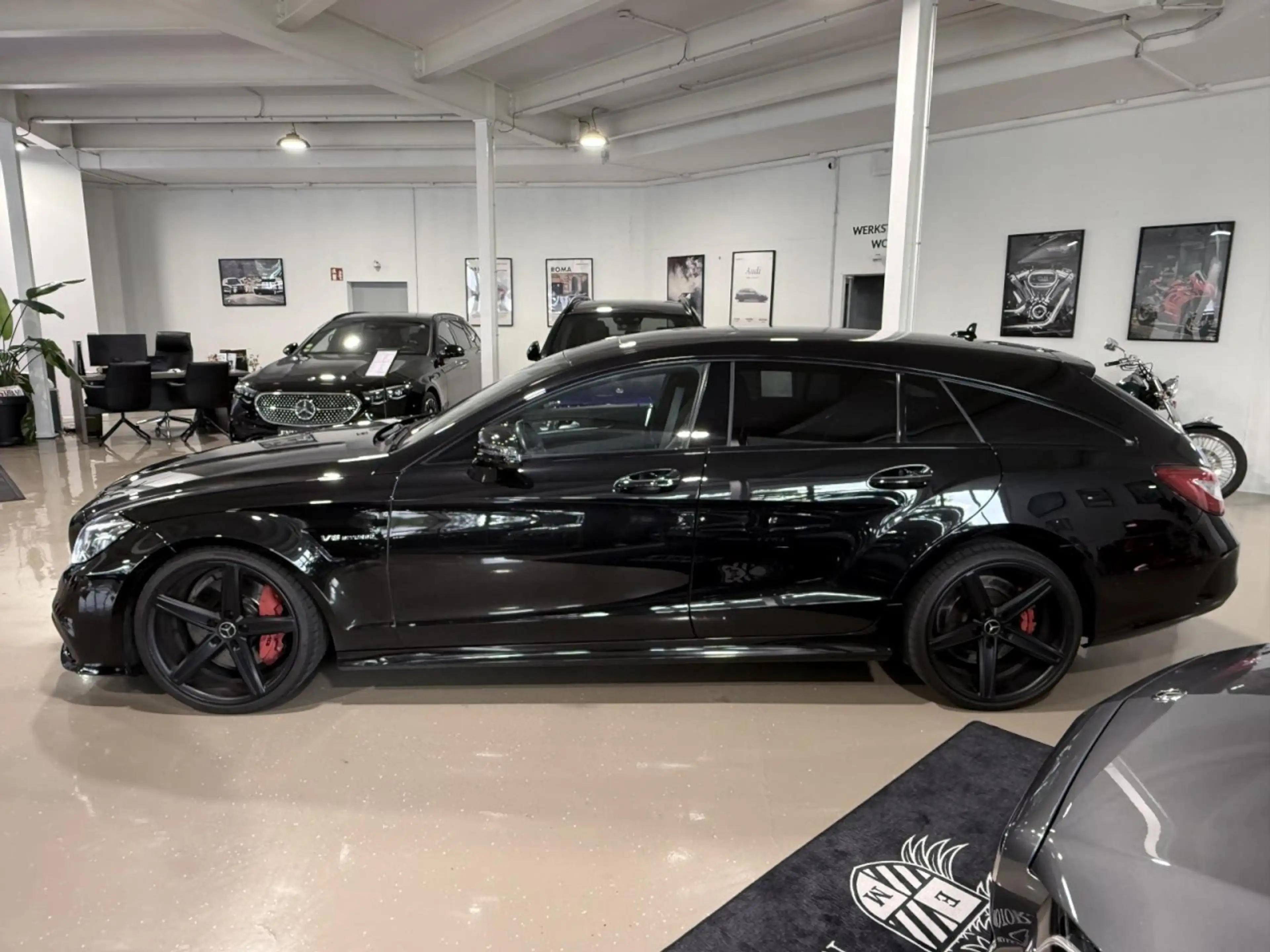 Mercedes-Benz CLS 63 AMG SHOOTING BRAKE 360CAM BANG&OLUFSEN LED Klima Navi — photo 5