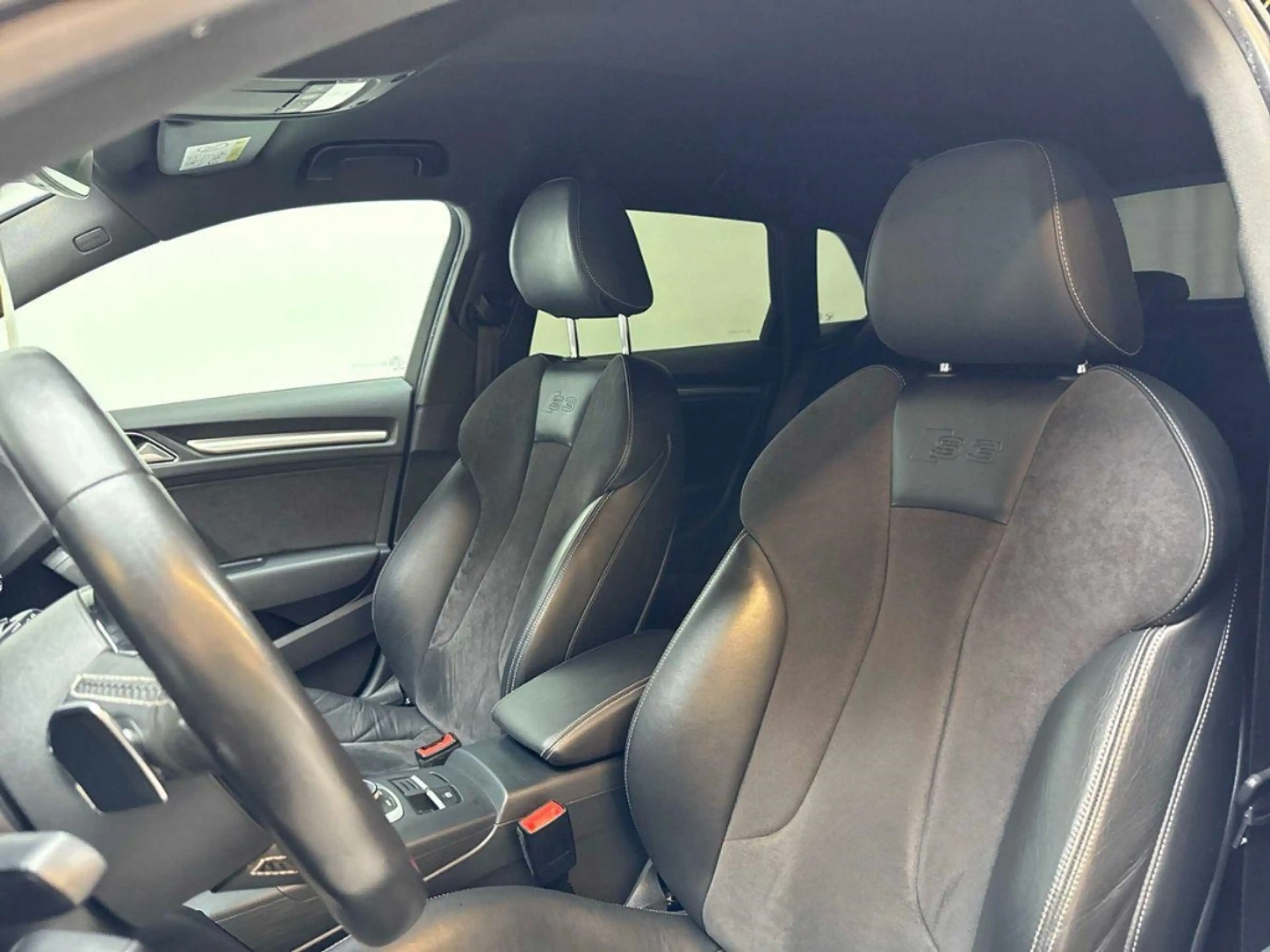 Audi S3 Sportback quattro, gepflegt & unfallfrei — photo 6