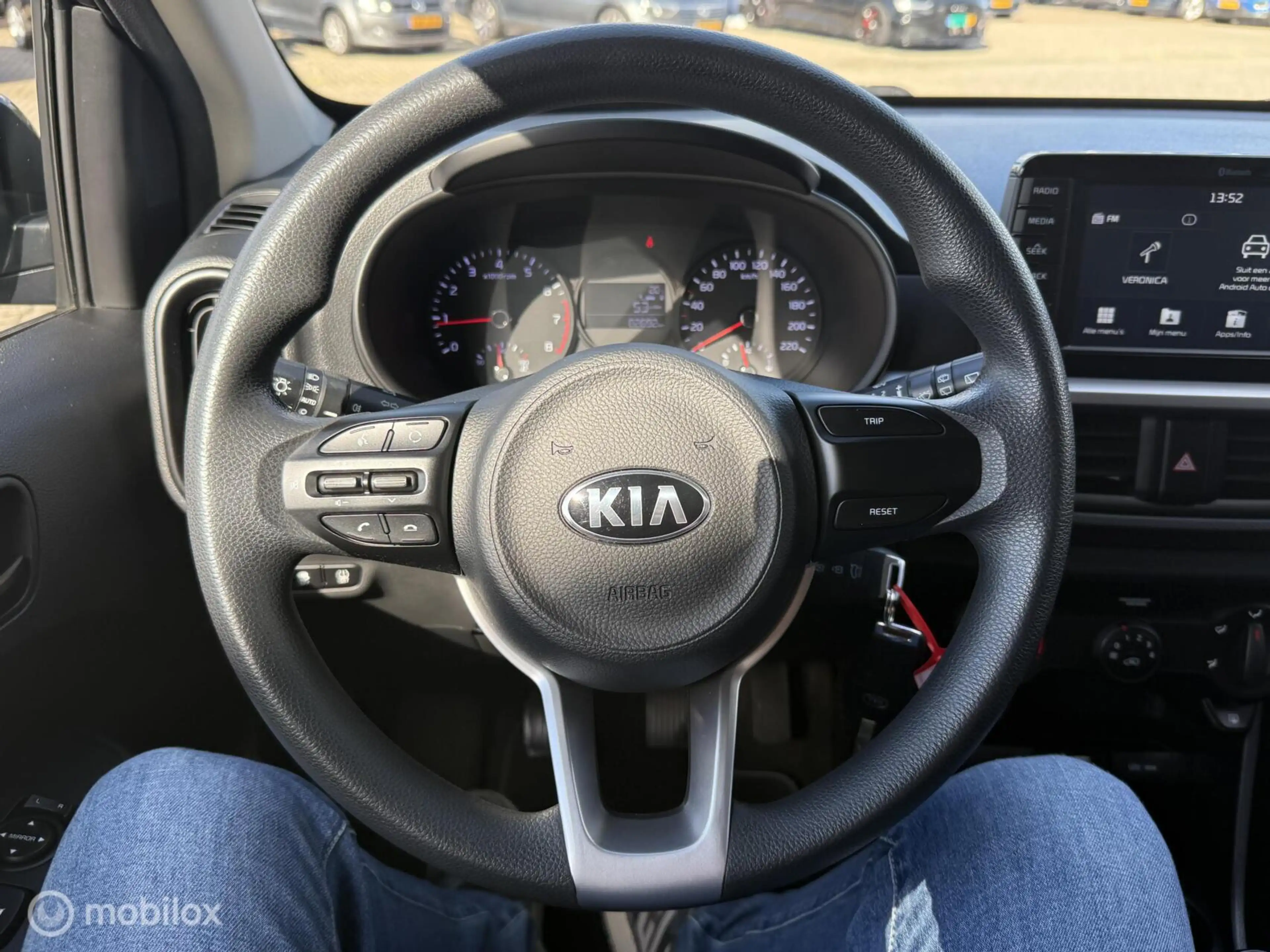 Kia Picanto 1.0 MPi DynamicLine CARPLAY | TOPSTAAT — photo 13