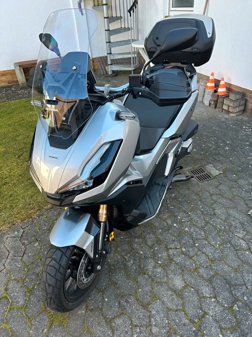 Honda ADV 350 mit Hzg. Top Case 1.Hand Сірий - 1