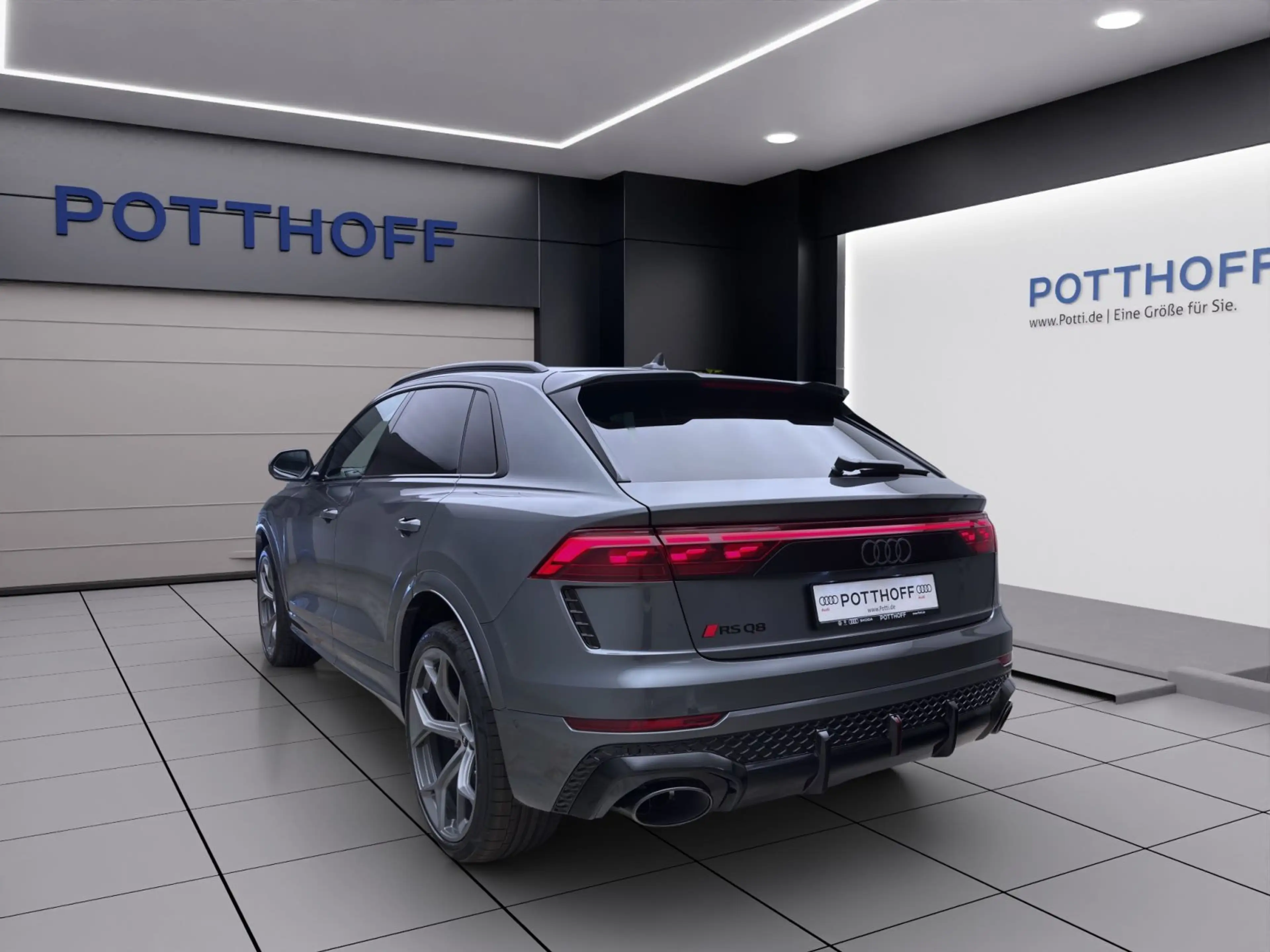 Audi RS Q8 SUV PERFORMANCE AHK B&O LM23 PANO HUD WR23 — photo 3