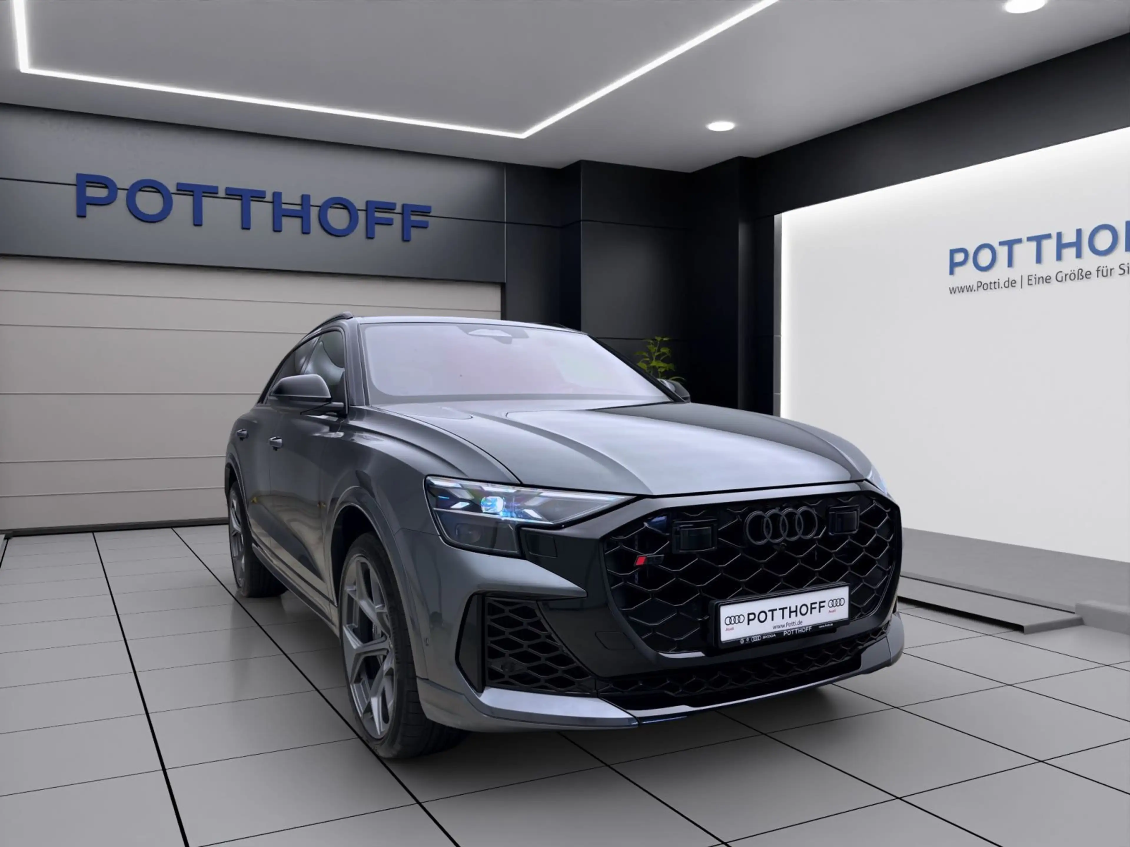 Audi RS Q8 SUV PERFORMANCE AHK B&O LM23 PANO HUD WR23 — photo 7