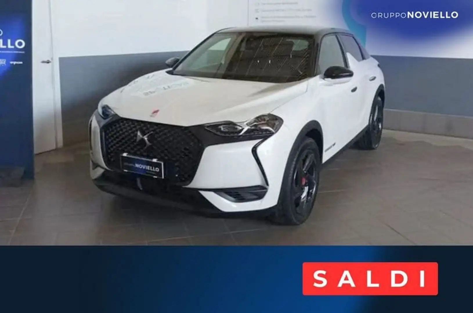 DS Automobiles DS 3 Crossback BlueHDi 100 Performance Line Bianco - 1