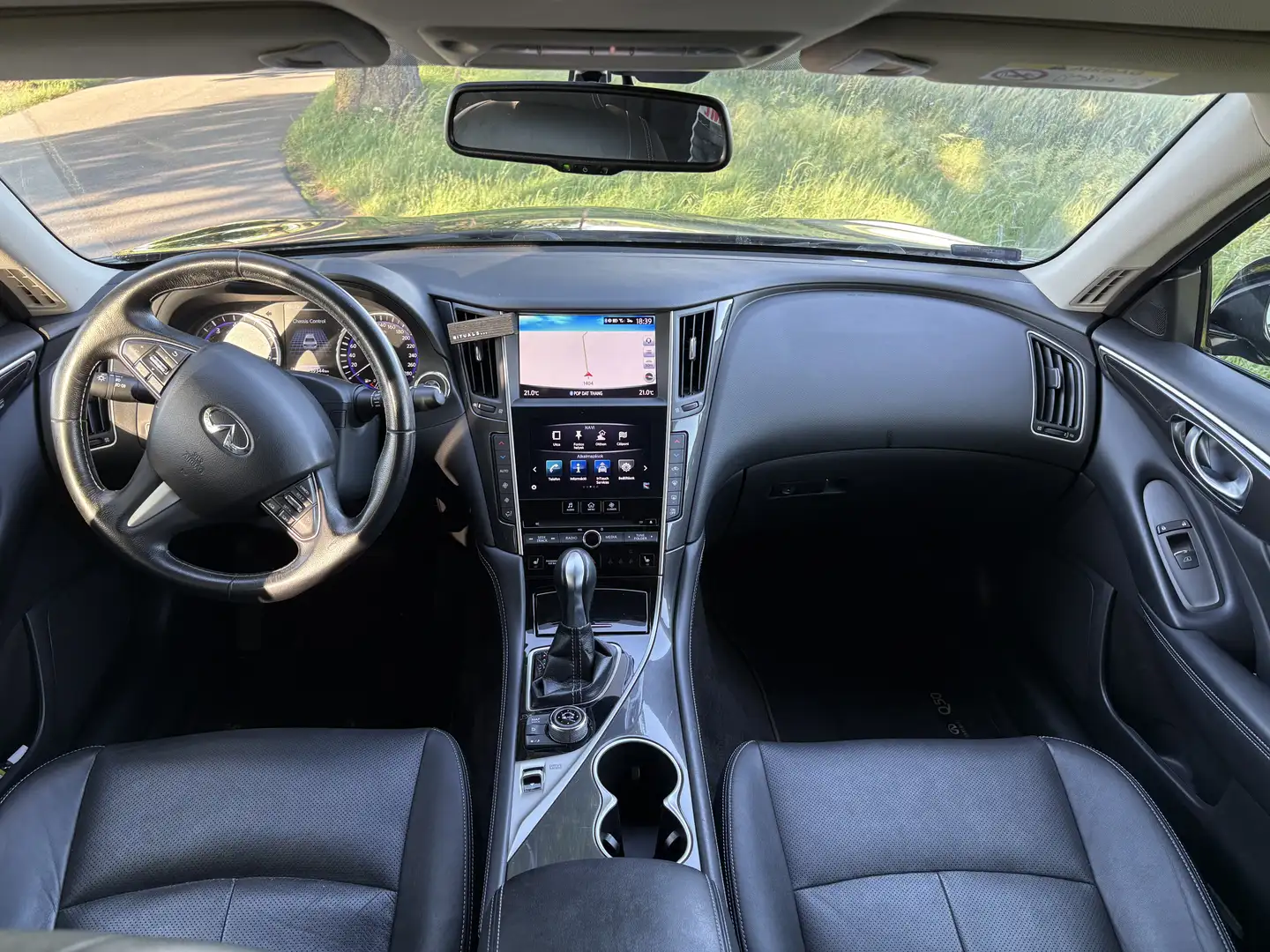 Infiniti Q50 2.0t Premium - 2