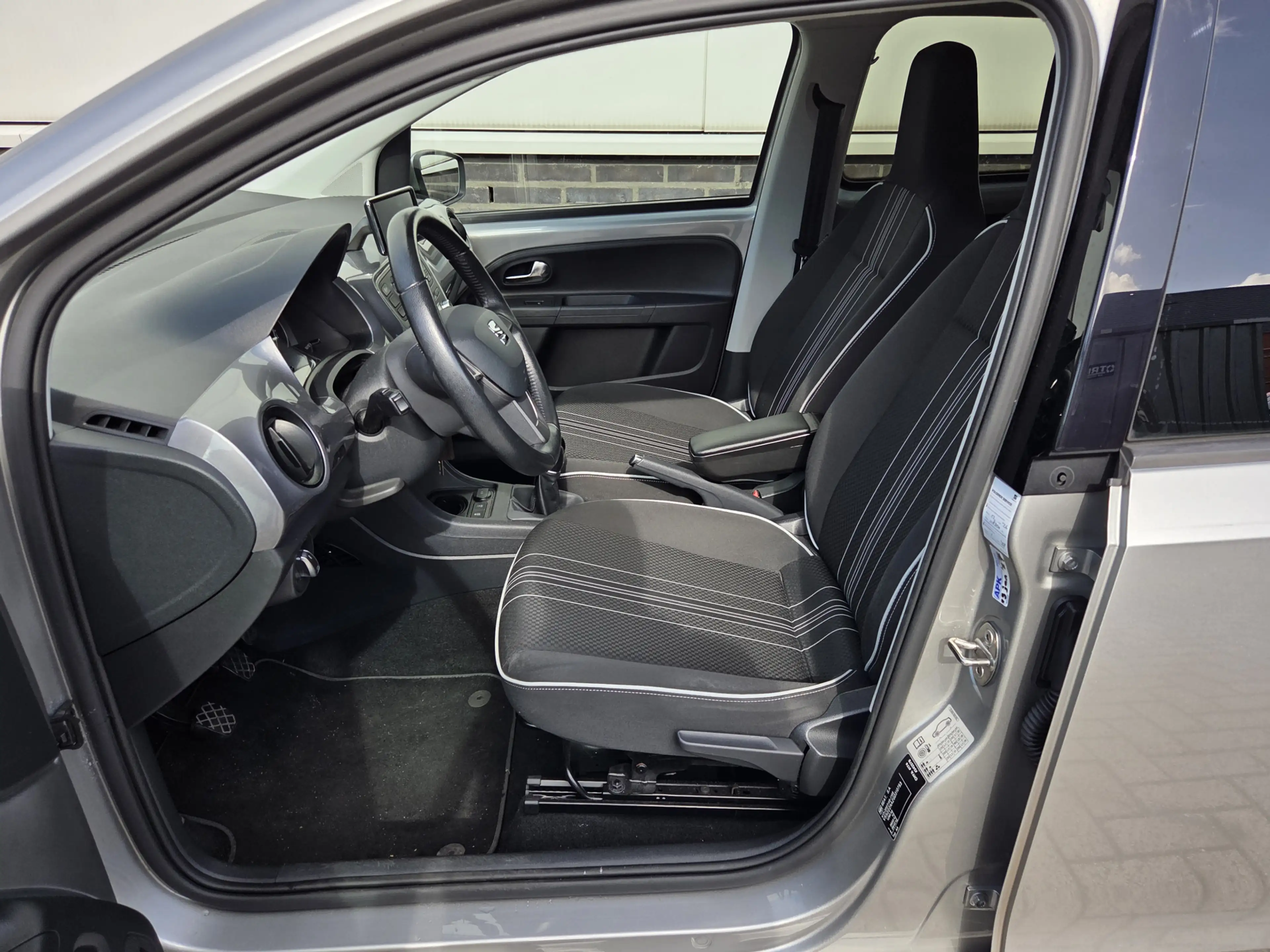 SEAT Mii 1.0 Sport Connect Cruise Control  Onderhoud aanwez — photo 8