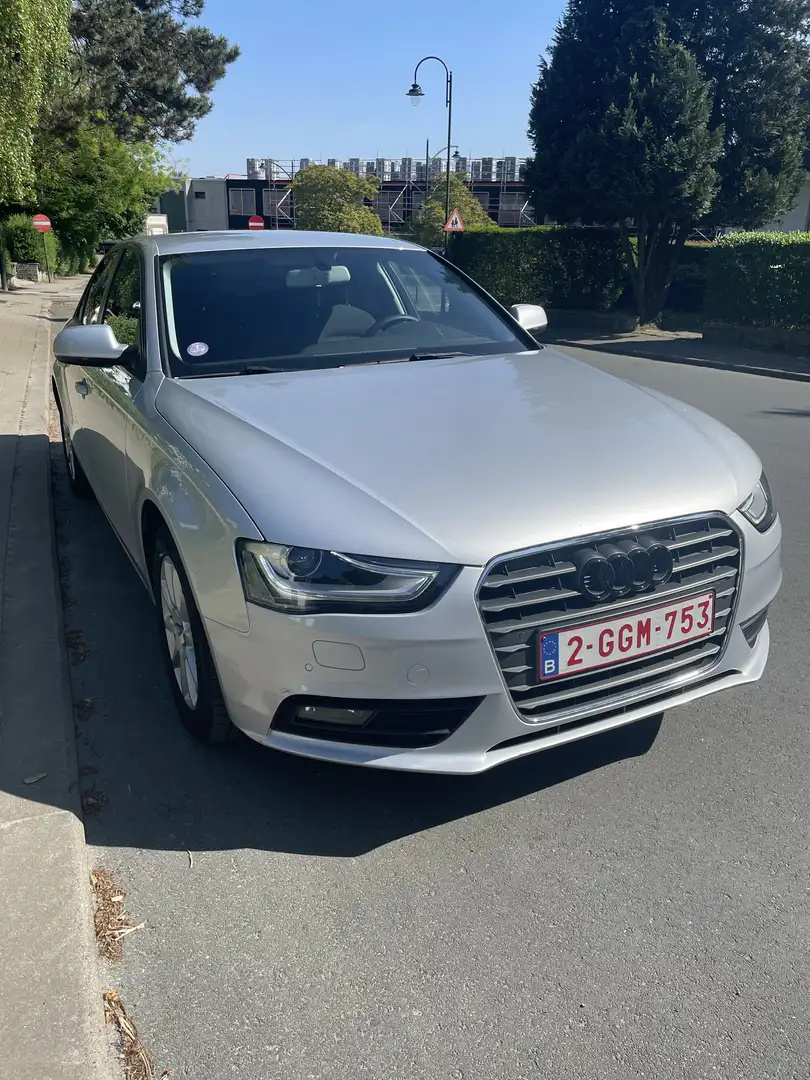 Audi A4 1.8 TFSI S line - 2