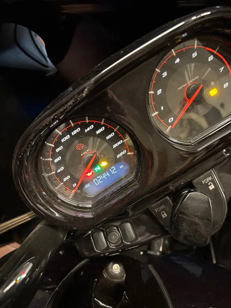 Harley-Davidson Road Glide Mako shark fade Albastru - 2