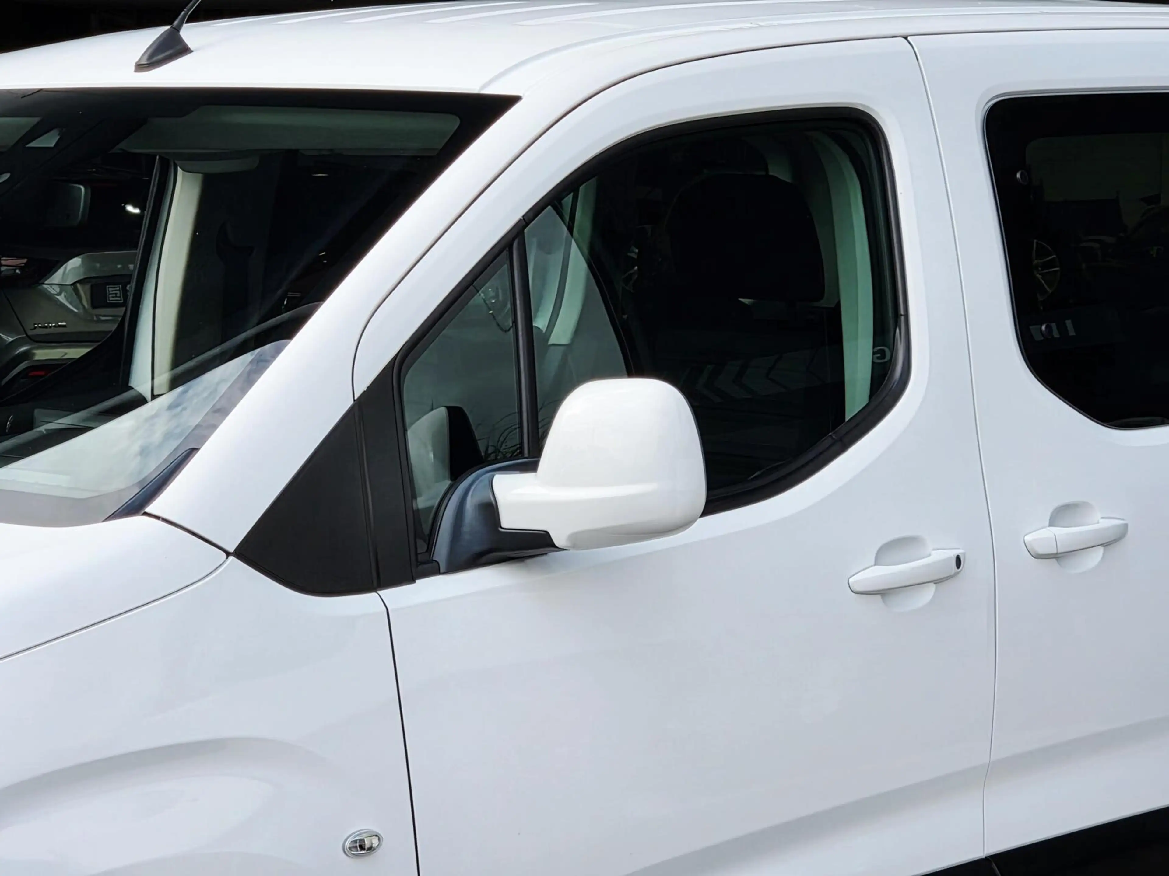 Opel Combo Life 1.2 Turbo Edition 5p |Airco|NW Distributie — photo 18
