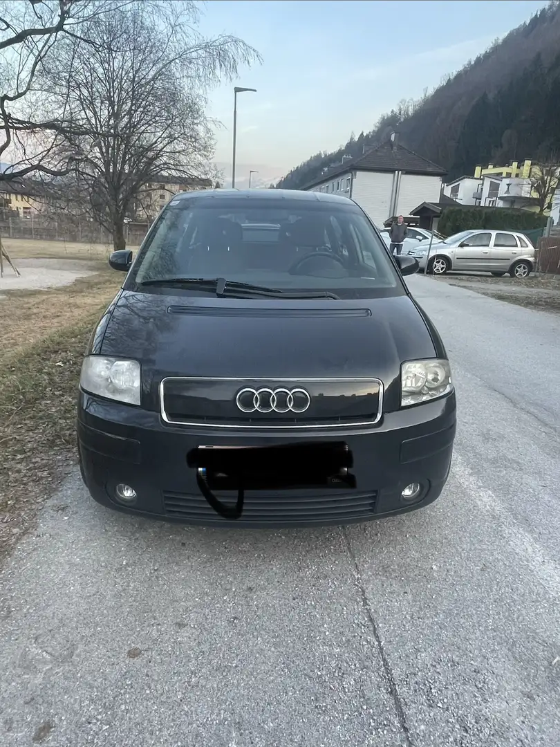 Audi A2 1,4 Blau - 1