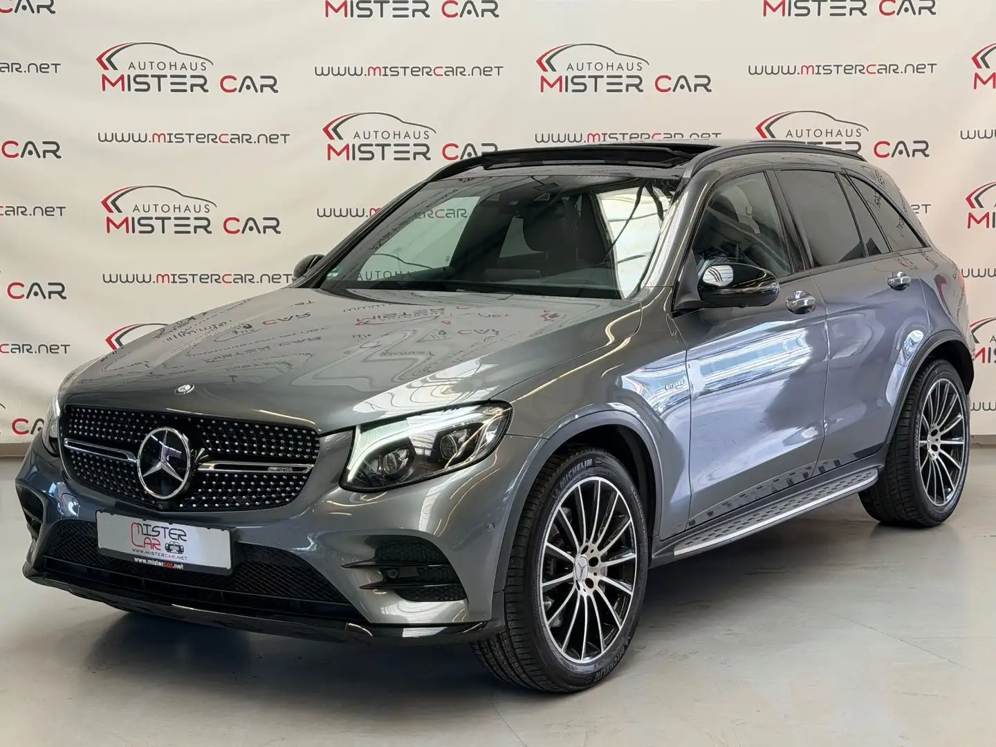 Mercedes-Benz GLC 43 AMG 4M DESIGNO/PANO/BURM/DISTR/360/TV/20 Szürke - 1