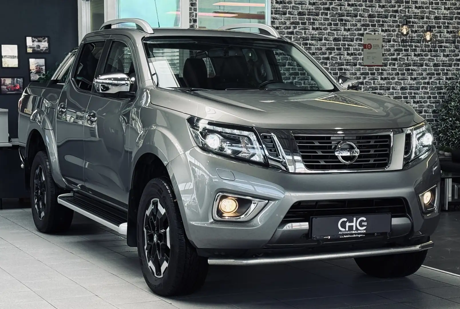 Nissan Navara NP300 Tekna Double Cab 4x4 |Kamera|Navi|LED| Szürke - 1