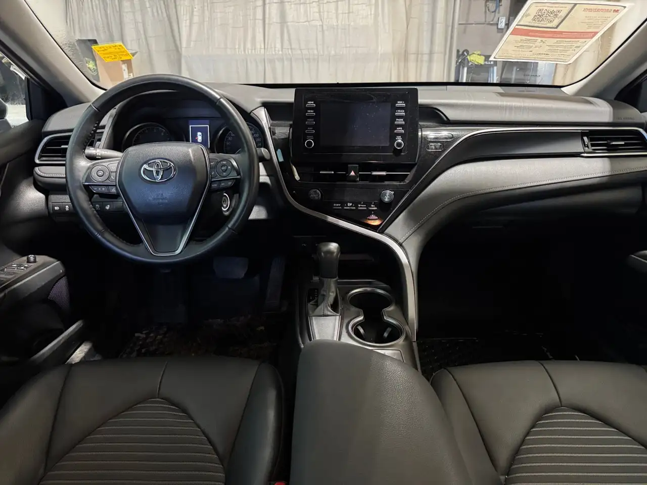 Toyota Camry снимка Toyota Camry