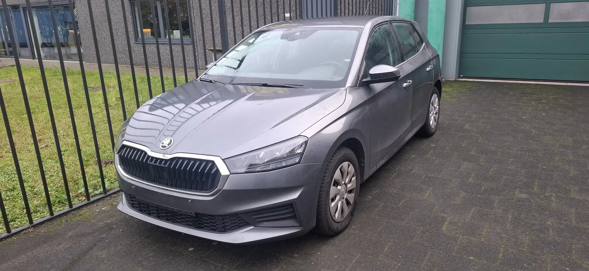 Skoda Fabia Fabia 1.0 TSI DSG 7  Ambition Grijs - 1