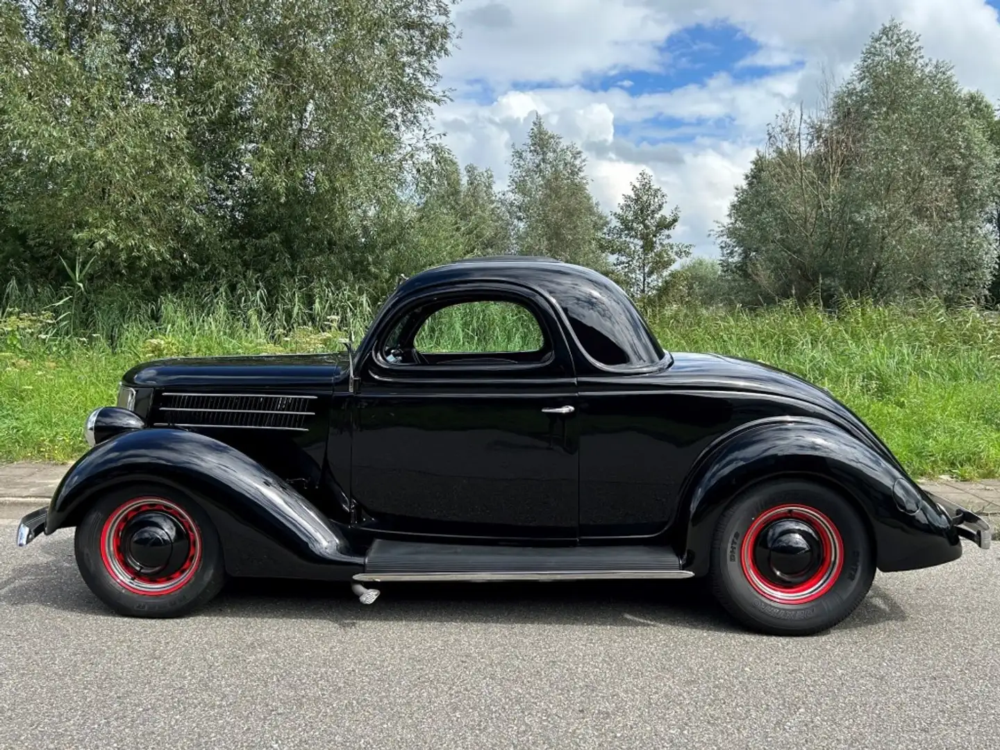 Ford 3 Window coupe Zwart - 2