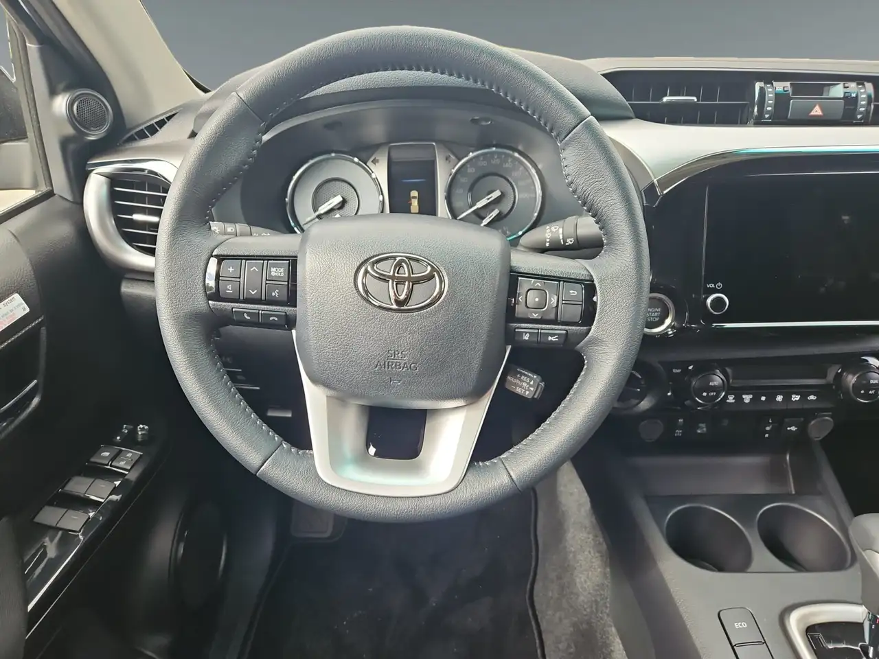 Toyota Hilux 2.4 4x4 DoubleCab Comfort AHK 3,5T möglich! 12