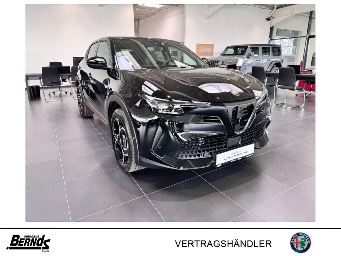Alfa Romeo Junior 1.2 VGT Ibrida Speciale TECHNOLOGIE-PAKET Fix&Go Noir - 1