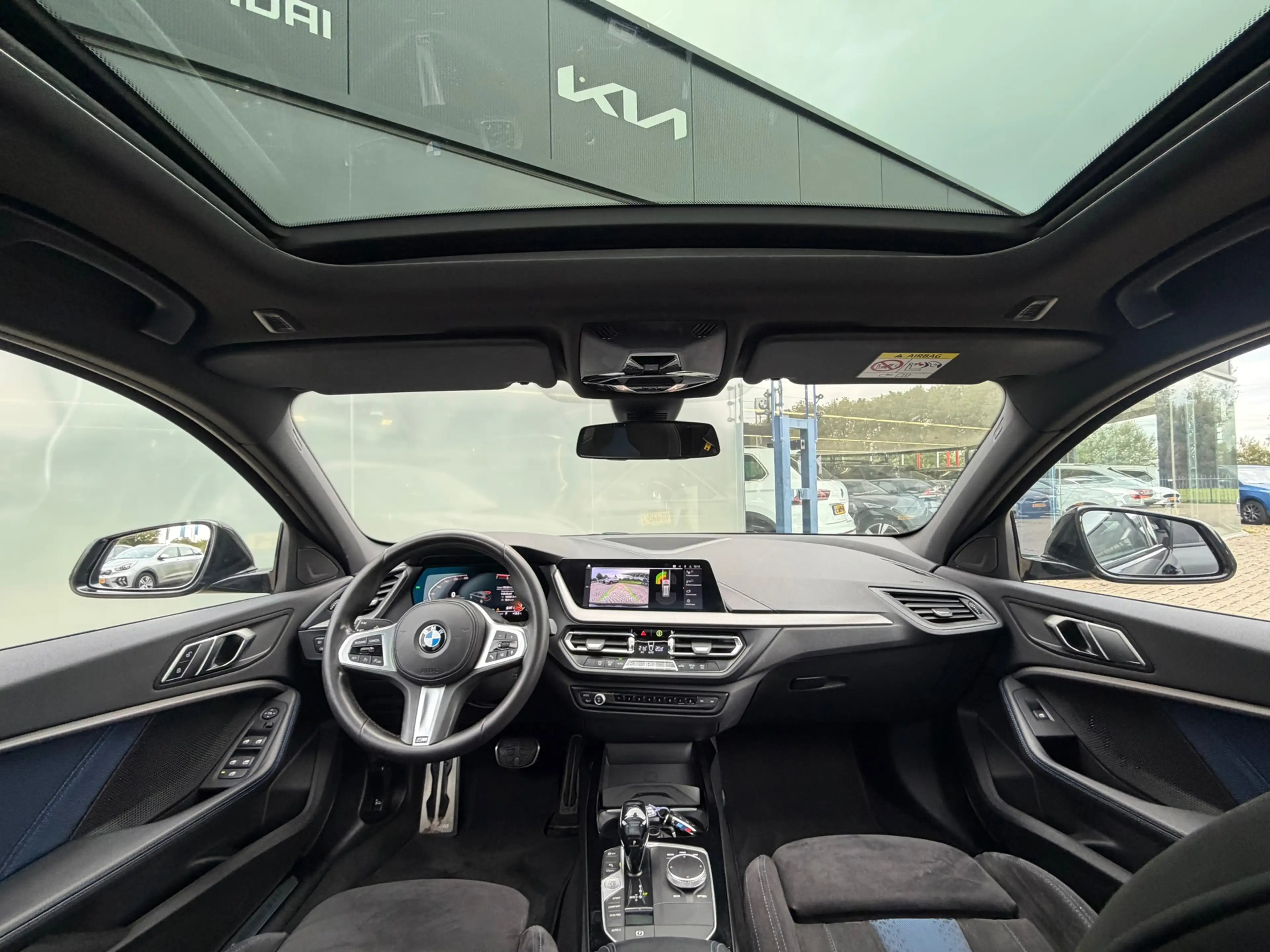 BMW 118 1-serie 118i Executive Edition M-Sport | Pano | Ca — photo 9