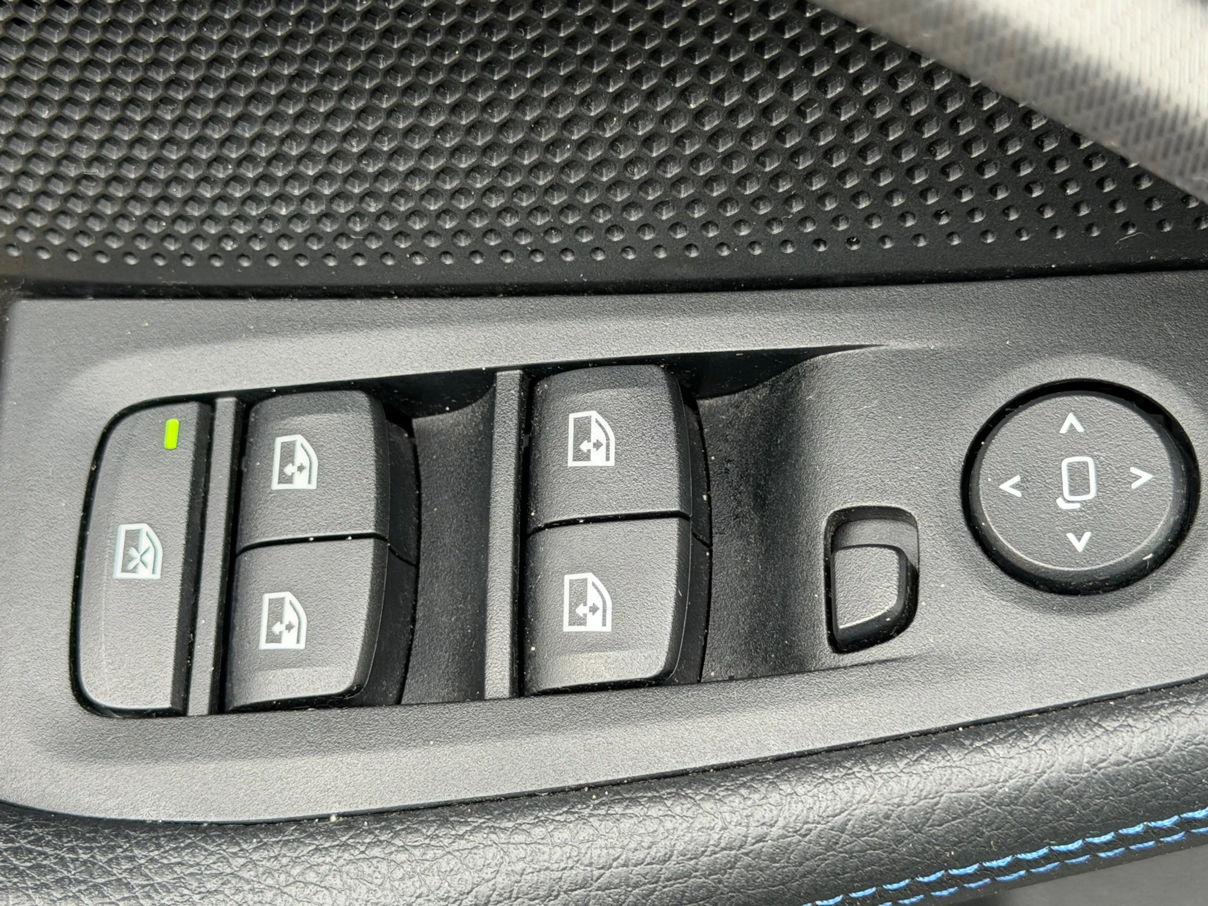BMW 118 1-serie 118i Executive Edition M-Sport | Pano | Ca — photo 15