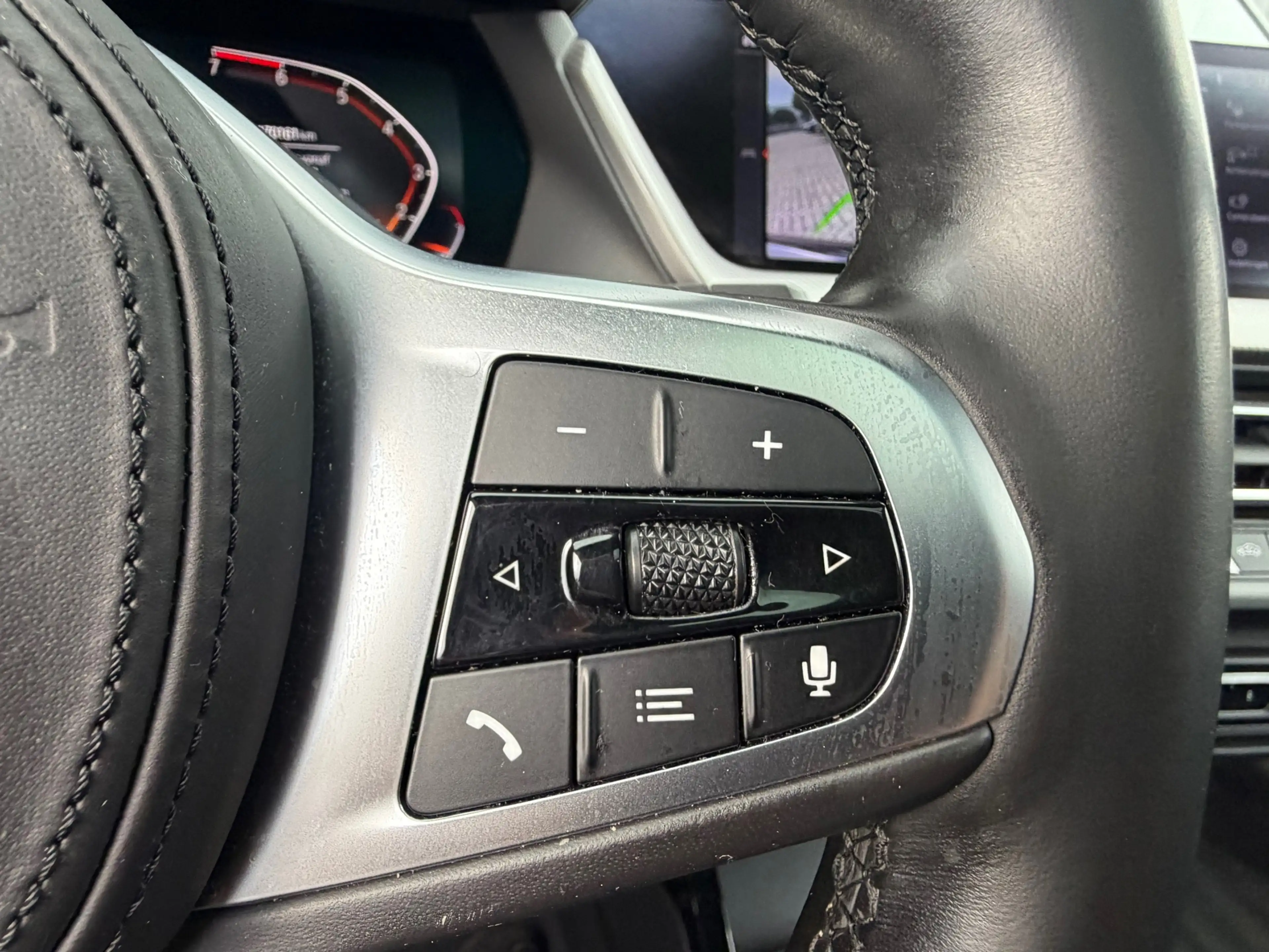 BMW 118 1-serie 118i Executive Edition M-Sport | Pano | Ca — photo 24