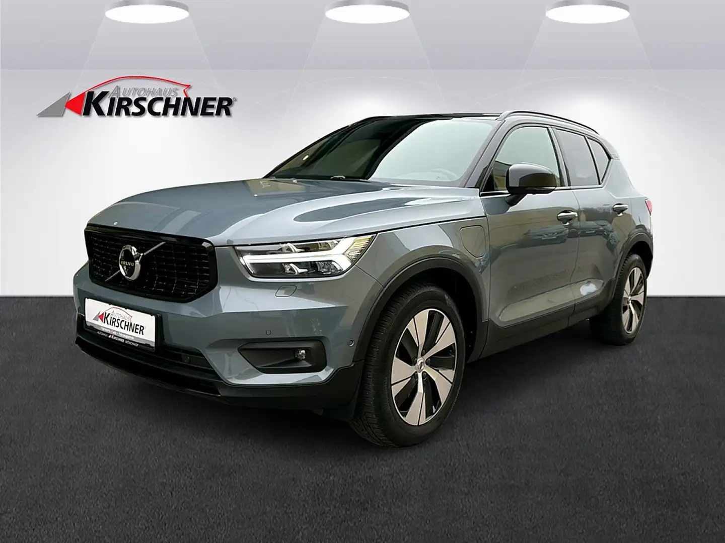 Volvo XC40 T5 Recharge PHEV R Design Grau - 1