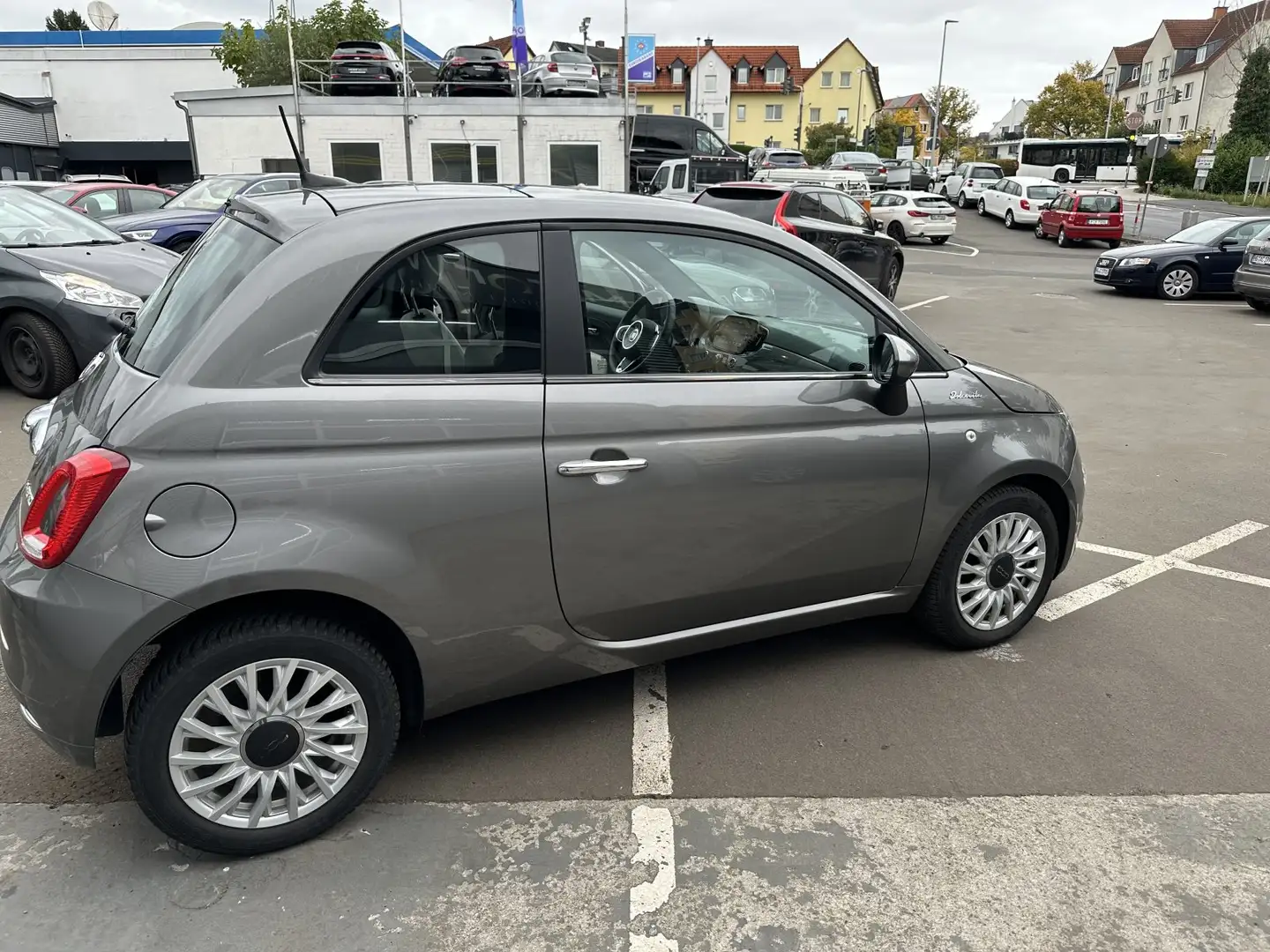 Fiat 500 1.0 Mild Hybrid Dolcevita (EURO 6d) Grau - 2