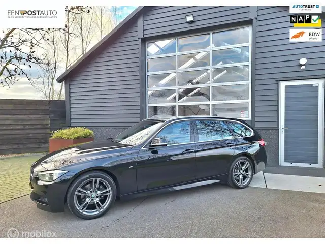 BMW 318 3-serie Touring 318i M Sport NL-Auto, BTW-Auto Ful