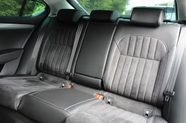 Skoda Superb view 15