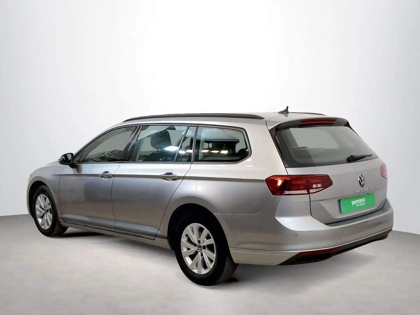 Volkswagen Passat Variant 2.0TDI EVO Business 110kW Plateado - 2