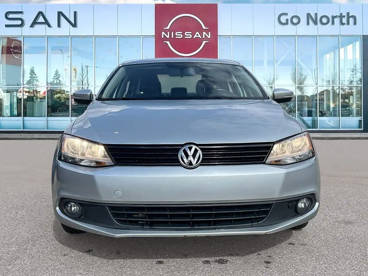 Volkswagen Jetta снимка Volkswagen Jetta